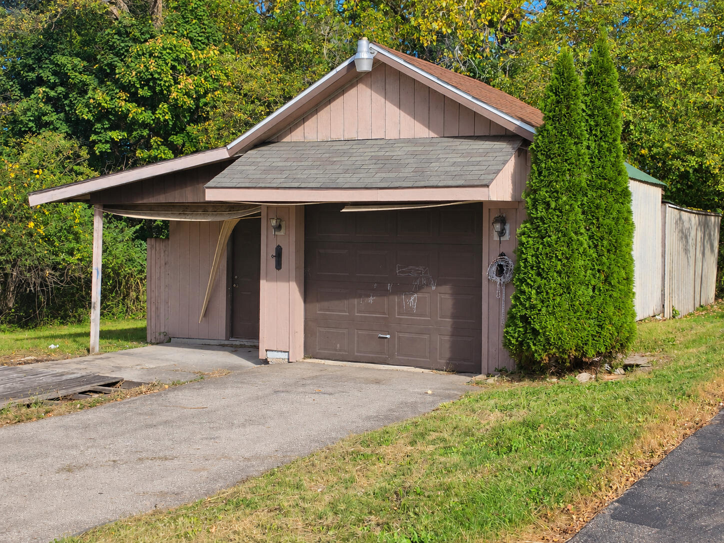 418 Bellevue, Springfield, Ohio 45503