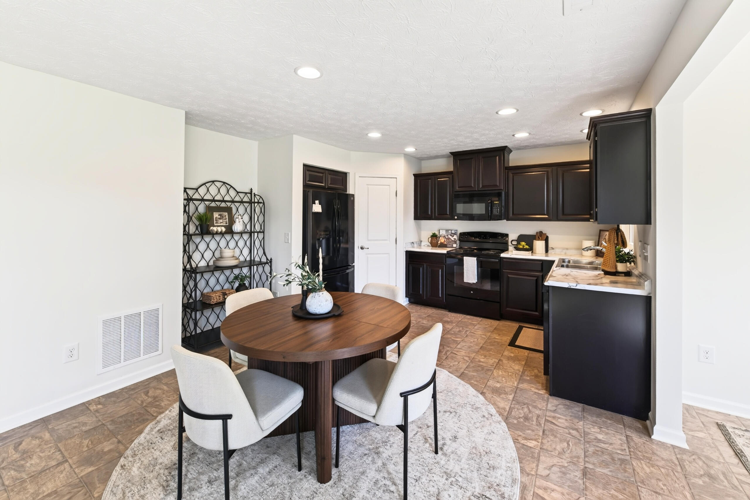 111 Shoemaker, Vandalia, Ohio 45377