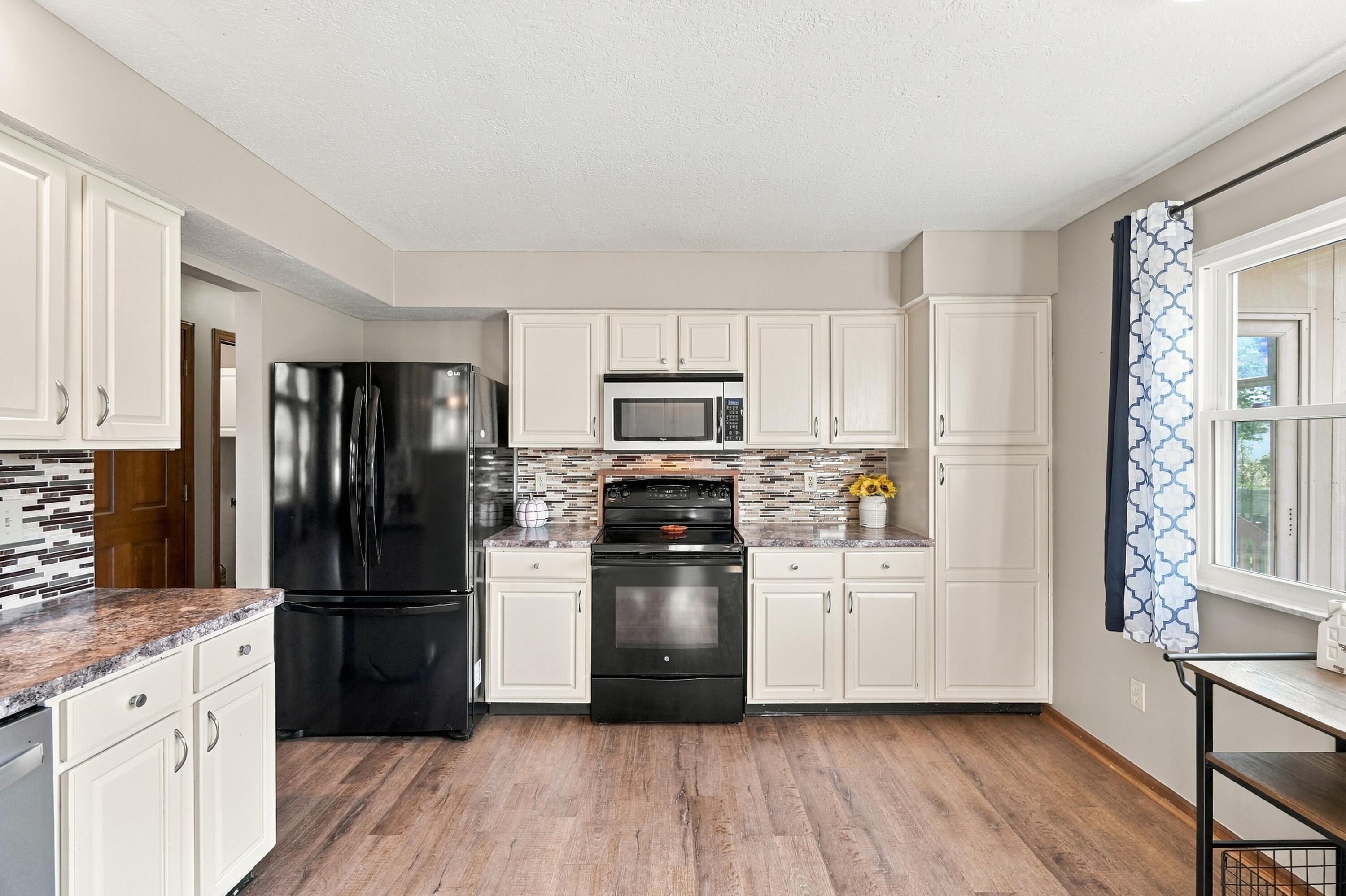 1690 Saffron, Marysville, Ohio 43040