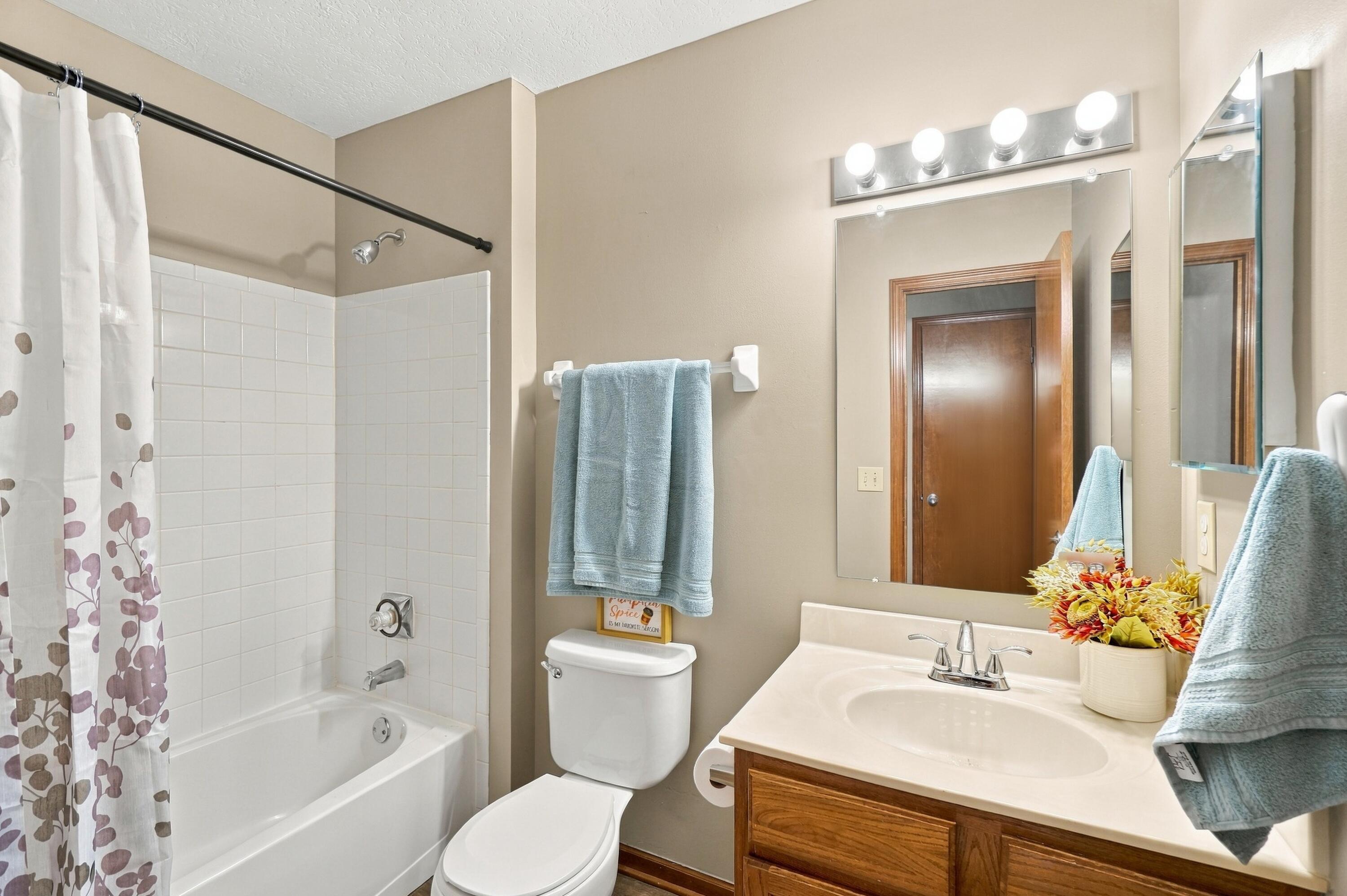 1690 Saffron, Marysville, Ohio 43040