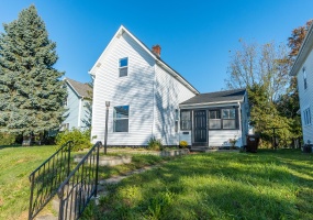 216 Pike, Sidney, Ohio 45365, 4 Bedroom Bedrooms, ,2 BathroomBathrooms,Residential,For Sale,Pike,1049328