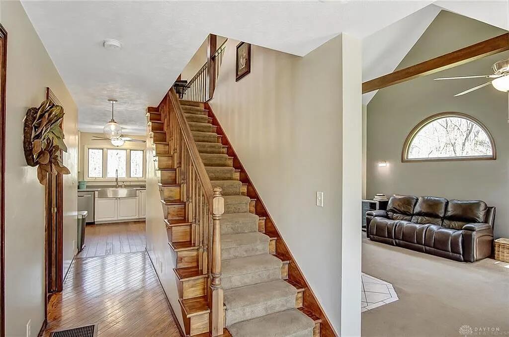 12140 Old Osborne, South Vienna, Ohio 45369