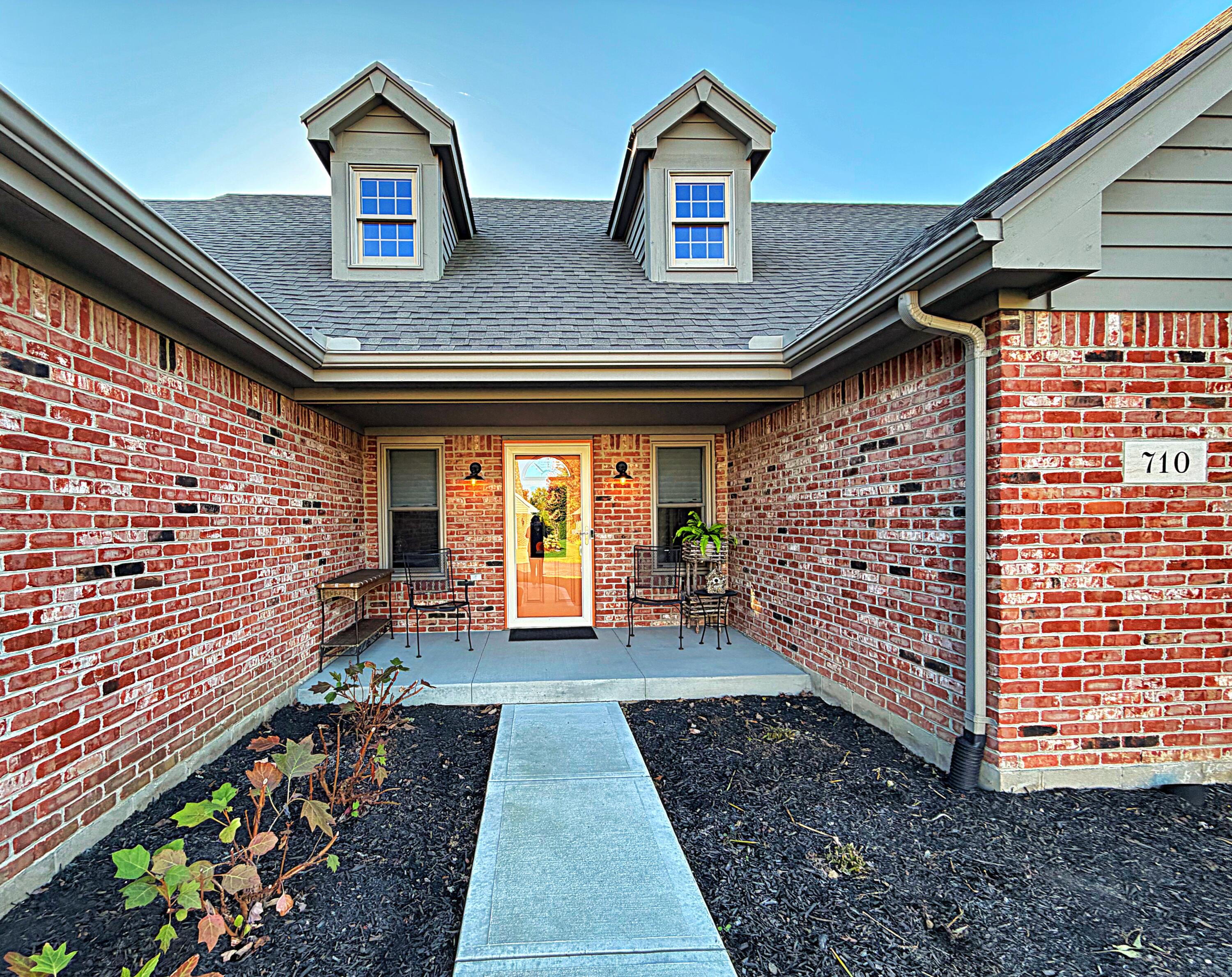 710 Westlake, Troy, Ohio 45373