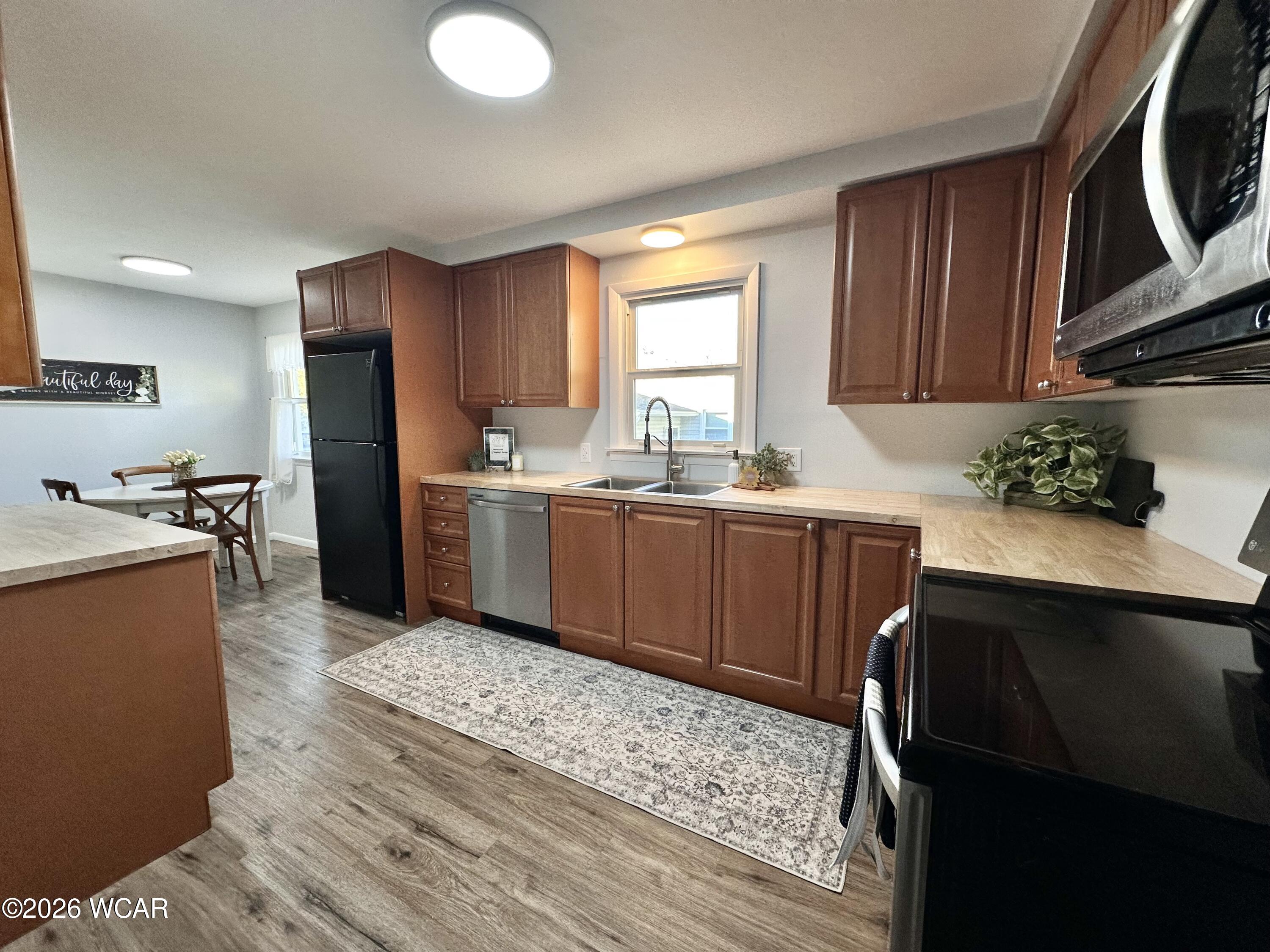 988 Tremont Avenue, Lima, Ohio