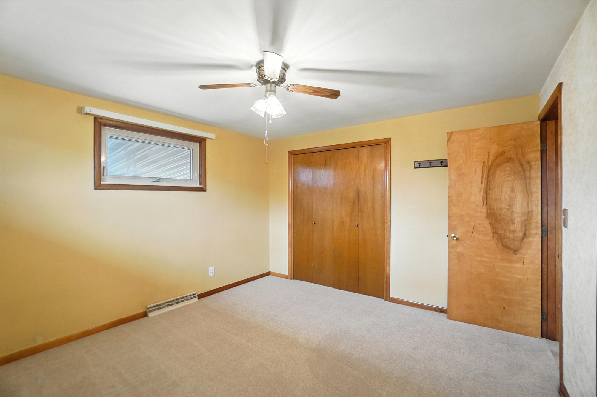 4315 Carona, Springfield, Ohio 45503