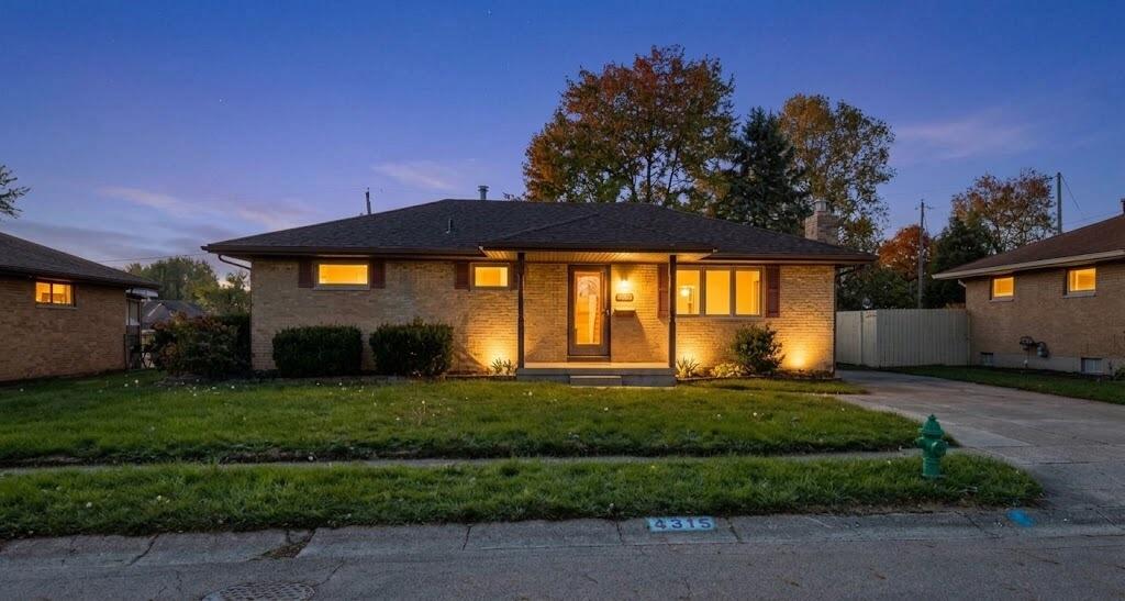 4315 Carona, Springfield, Ohio 45503