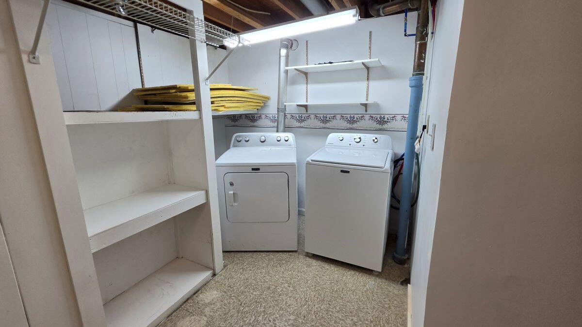 4315 Carona, Springfield, Ohio 45503