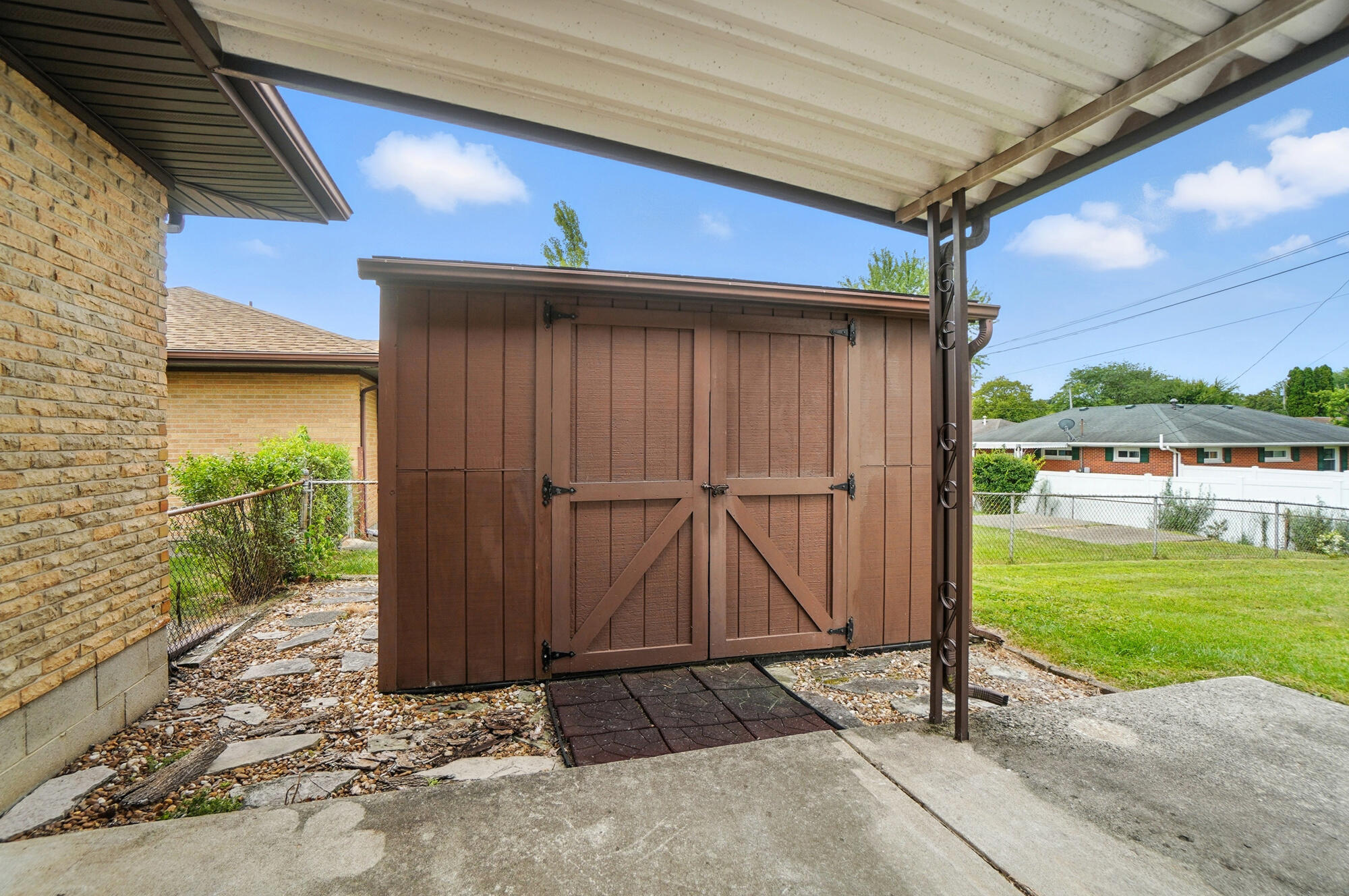 4315 Carona, Springfield, Ohio 45503