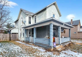 1682 Edwards, Springfield, Ohio 45503, 4 Bedroom Bedrooms, ,1 BathroomBathrooms,Residential,For Sale,Edwards,1043426