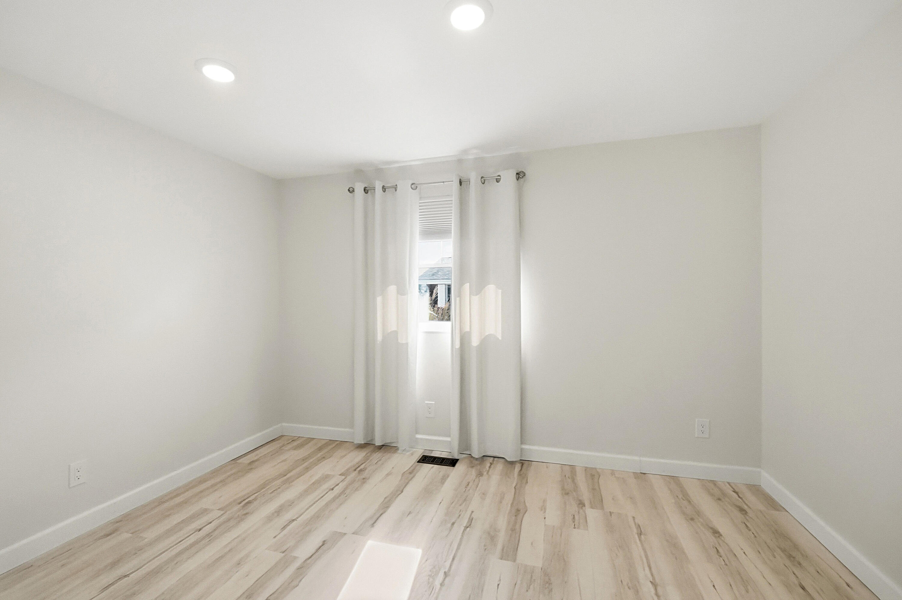 335 Geron, Springfield, Ohio 45505