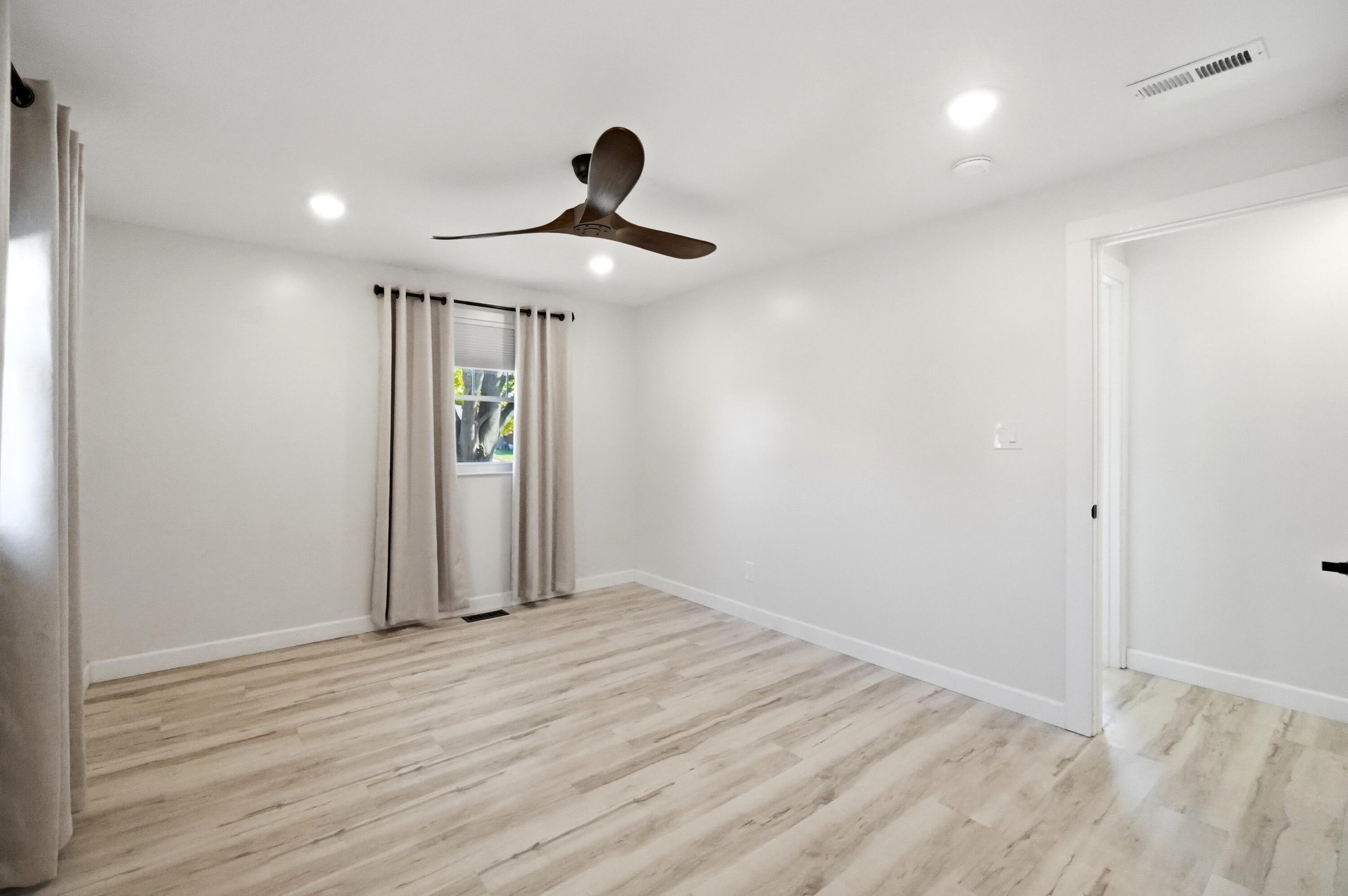 335 Geron, Springfield, Ohio 45505
