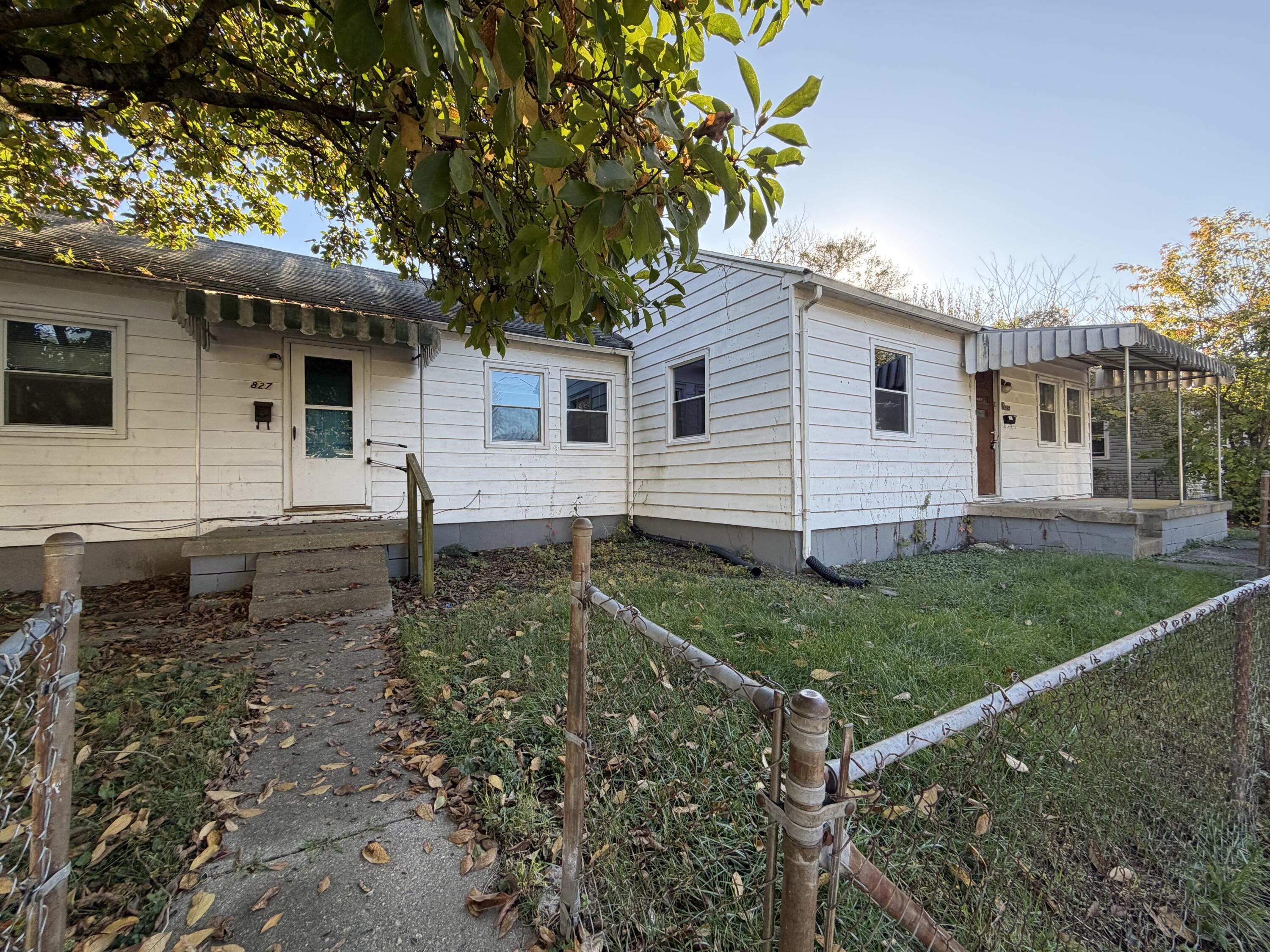825 Mansfield, Springfield, Ohio 45505
