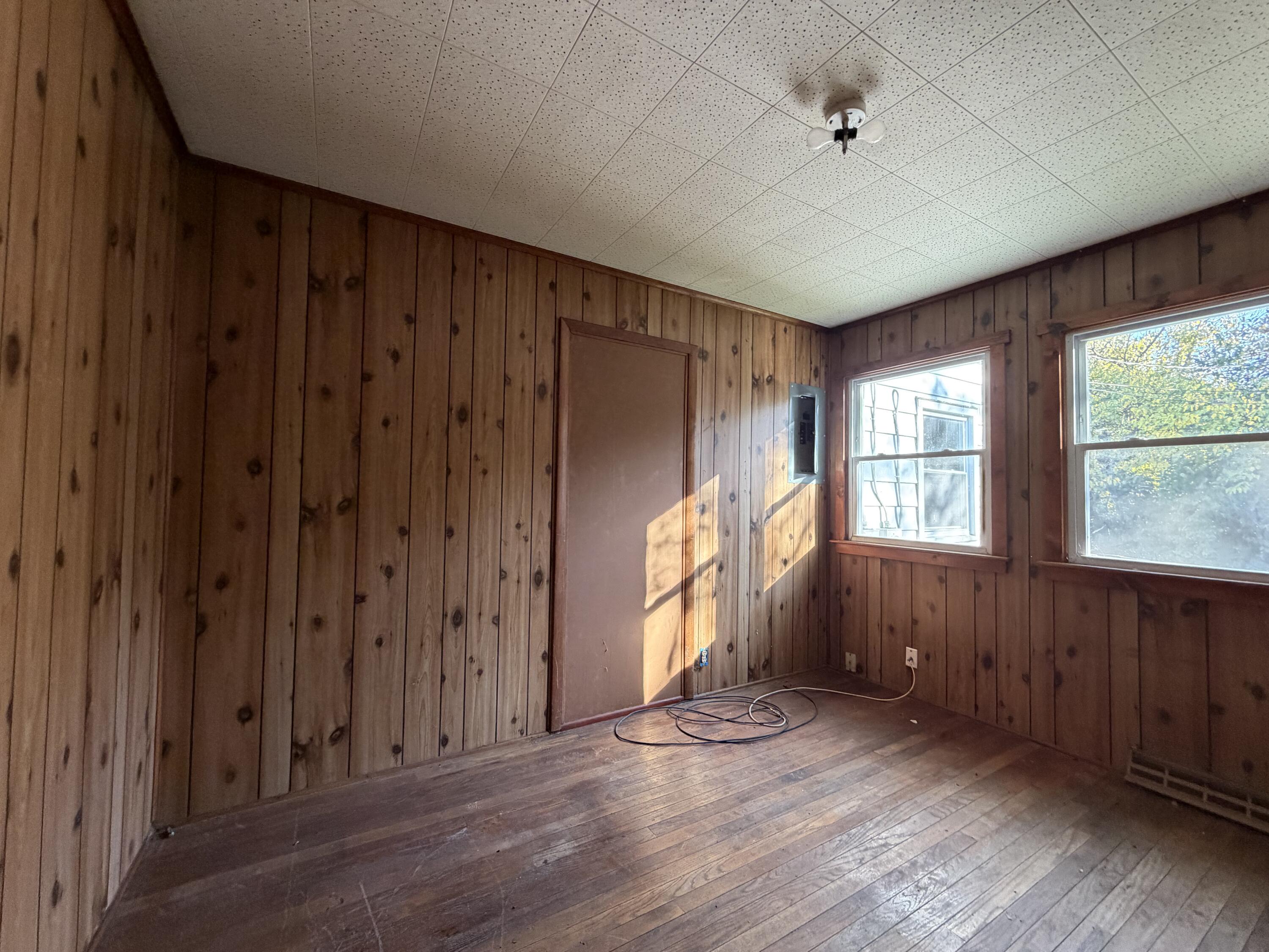825 Mansfield, Springfield, Ohio 45505