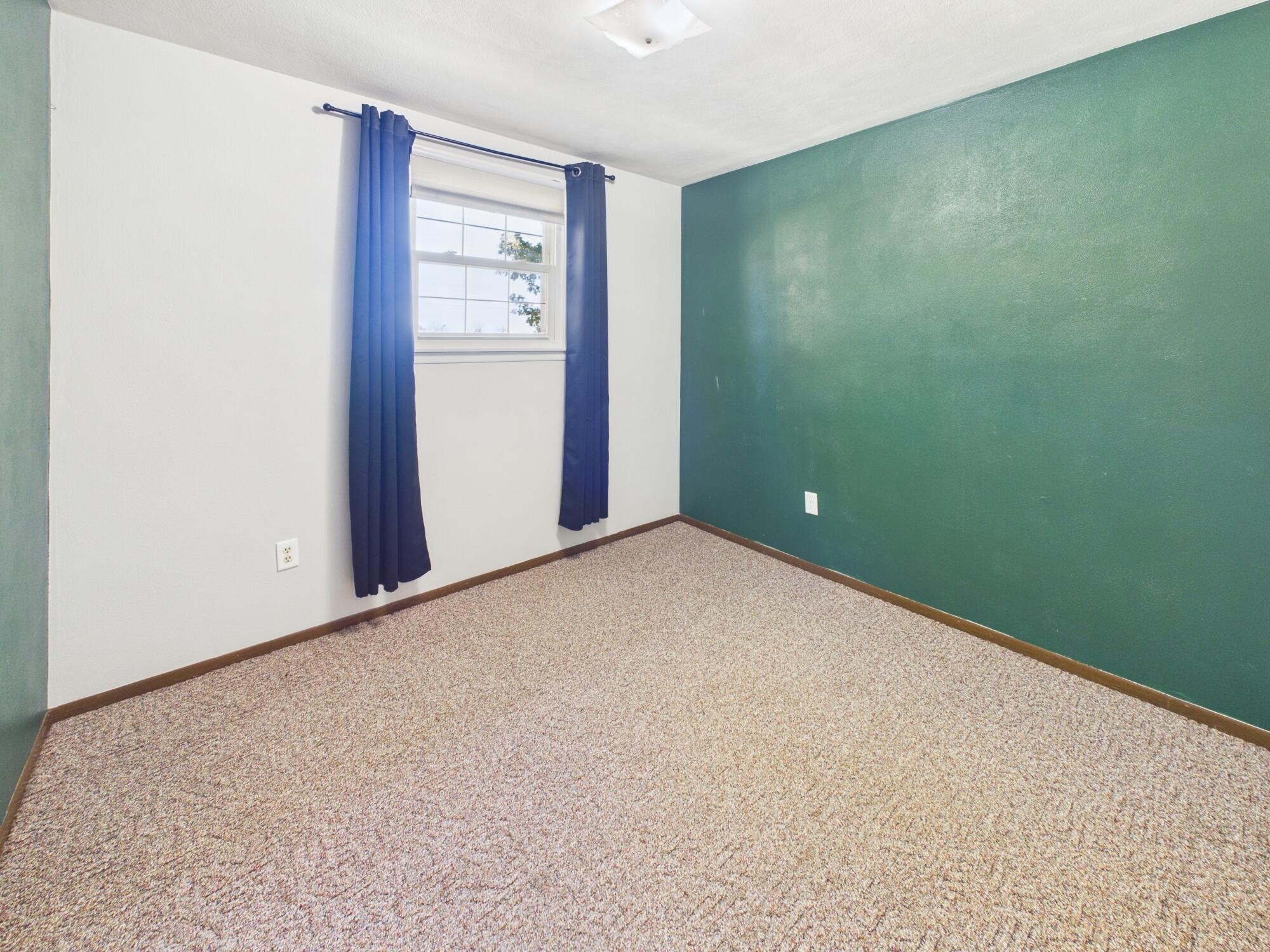6644 Smith, Bradford, Ohio 45308