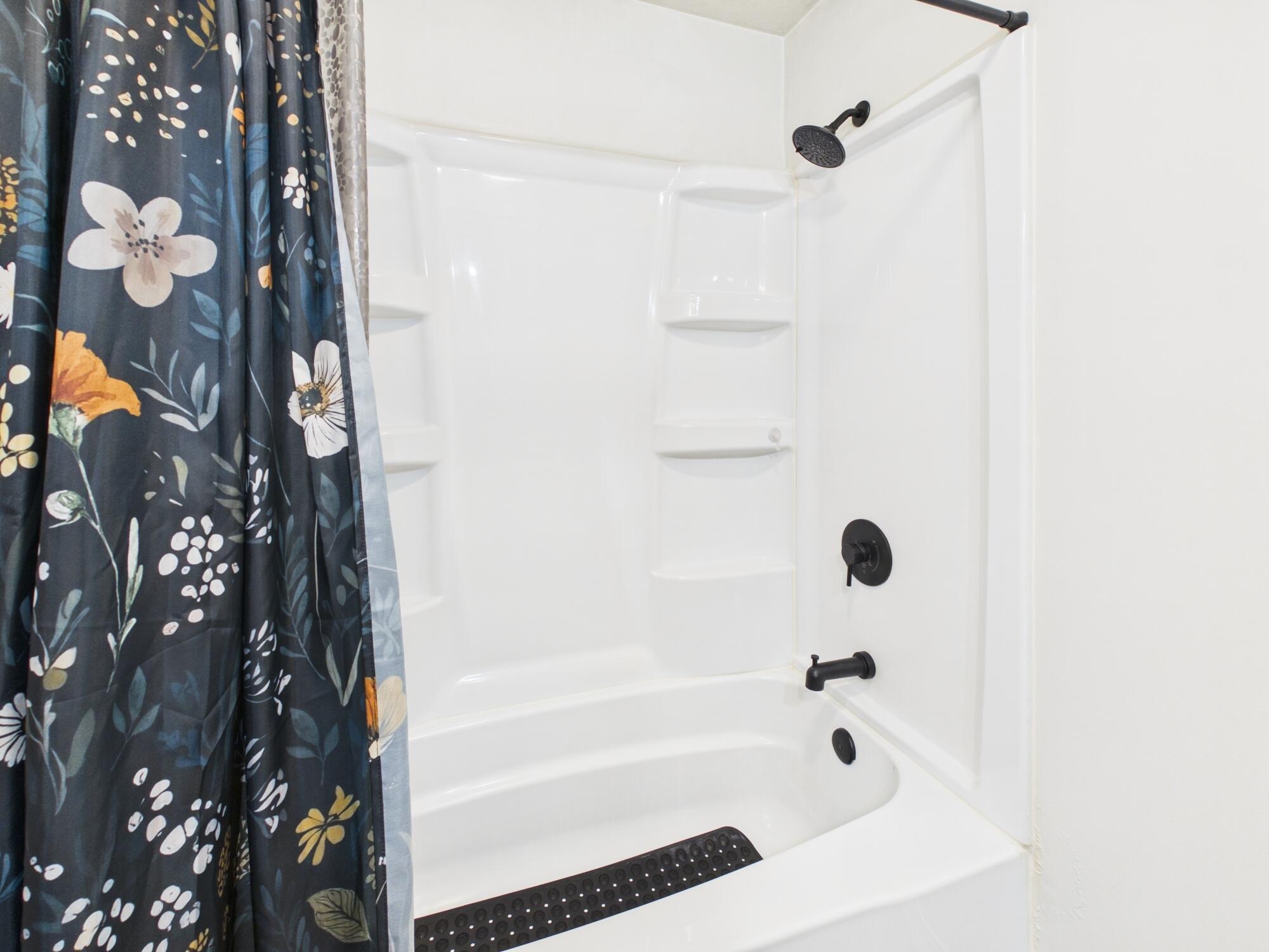 6644 Smith, Bradford, Ohio 45308