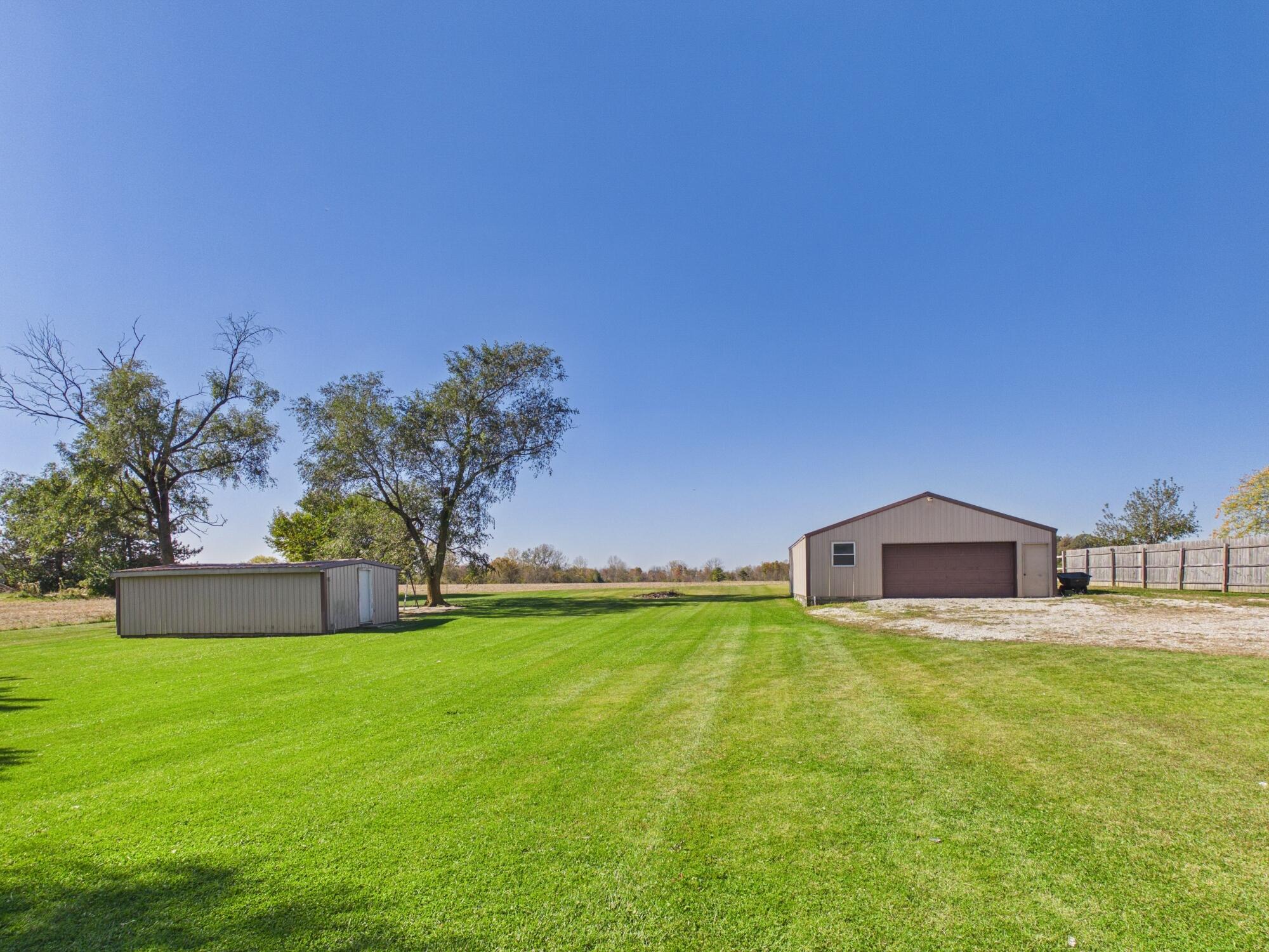 6644 Smith, Bradford, Ohio 45308