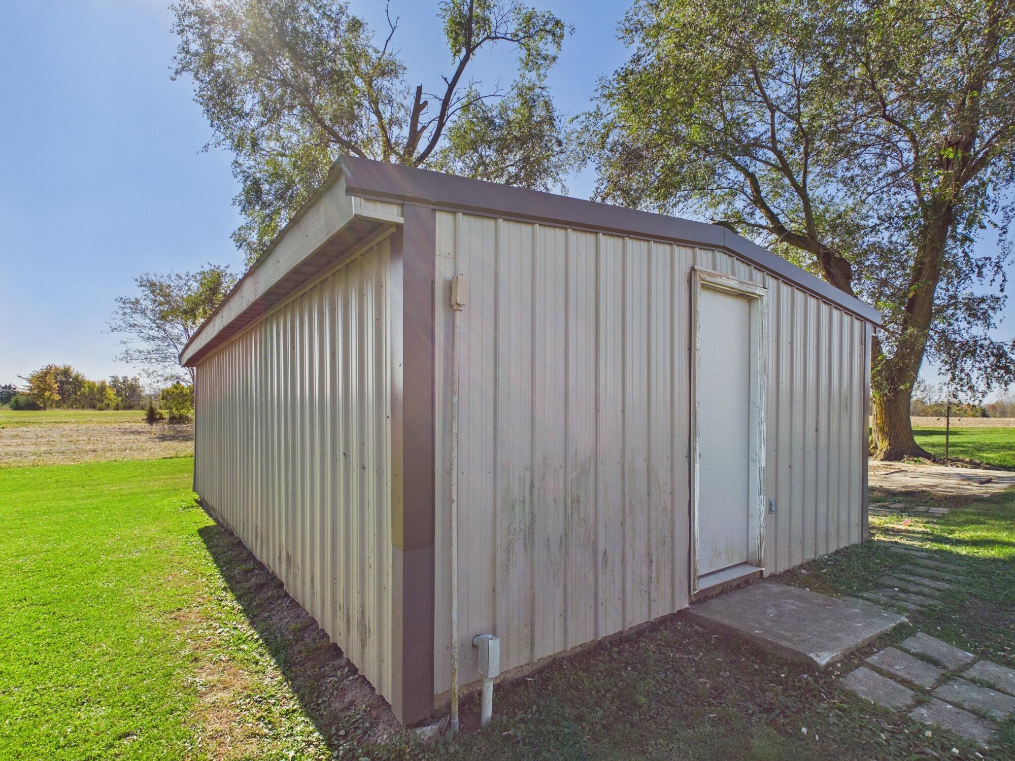 6644 Smith, Bradford, Ohio 45308