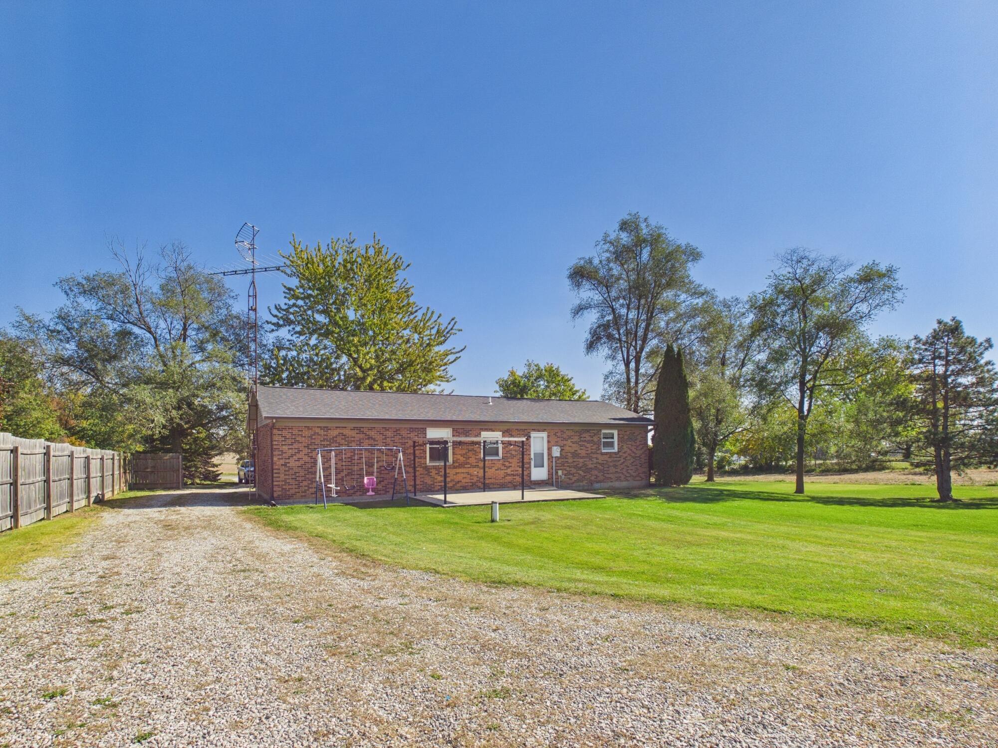 6644 Smith, Bradford, Ohio 45308