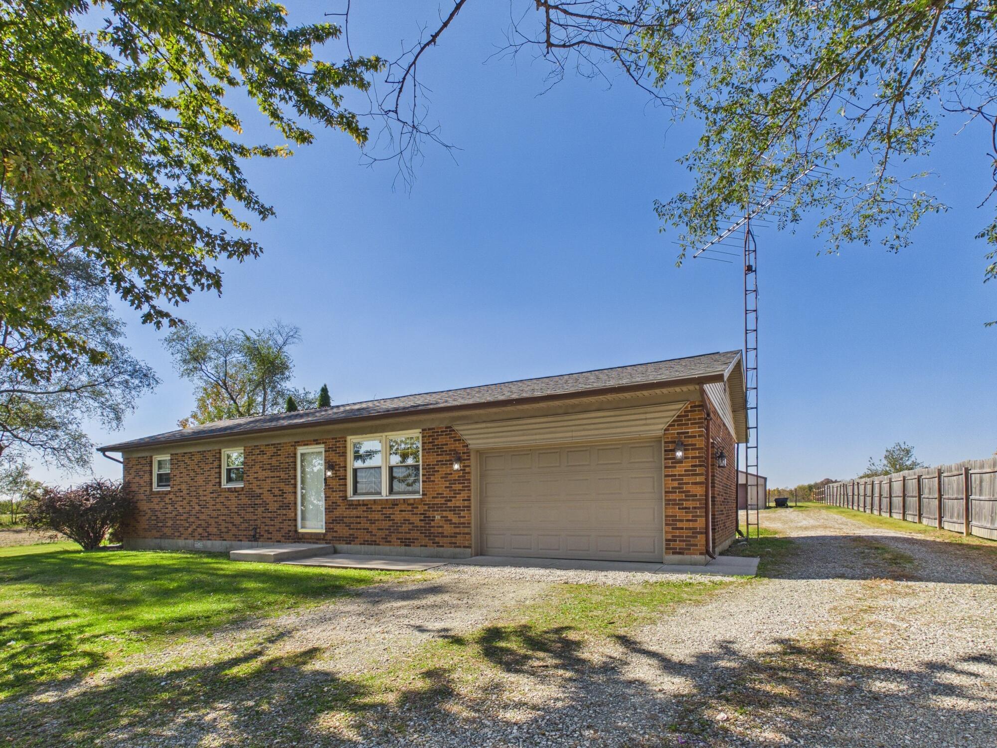 6644 Smith, Bradford, Ohio 45308