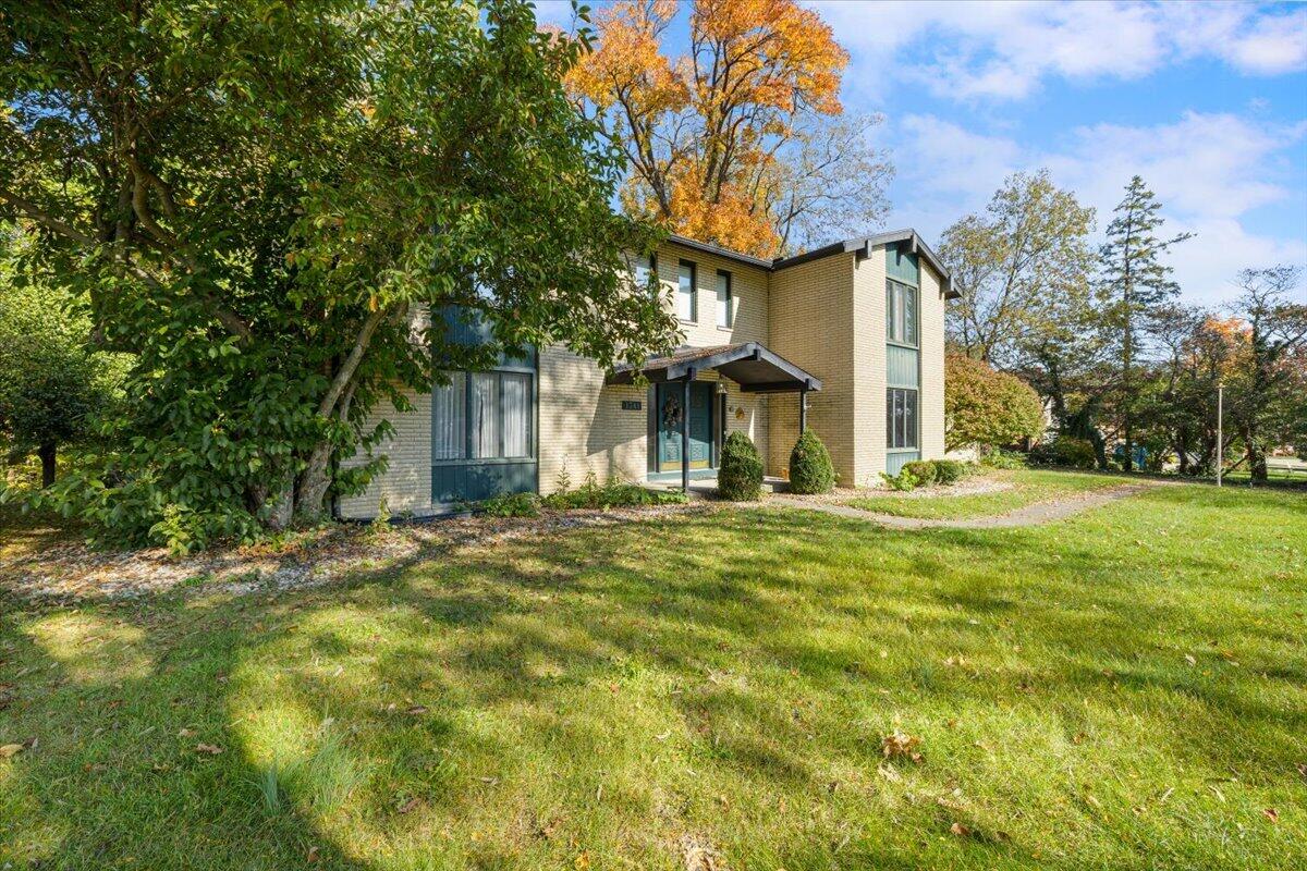 1341 Stratford, Piqua, Ohio 45356
