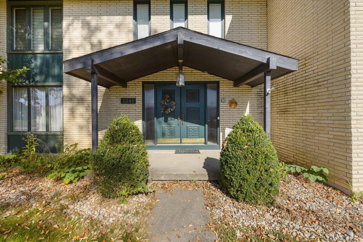 1341 Stratford, Piqua, Ohio 45356