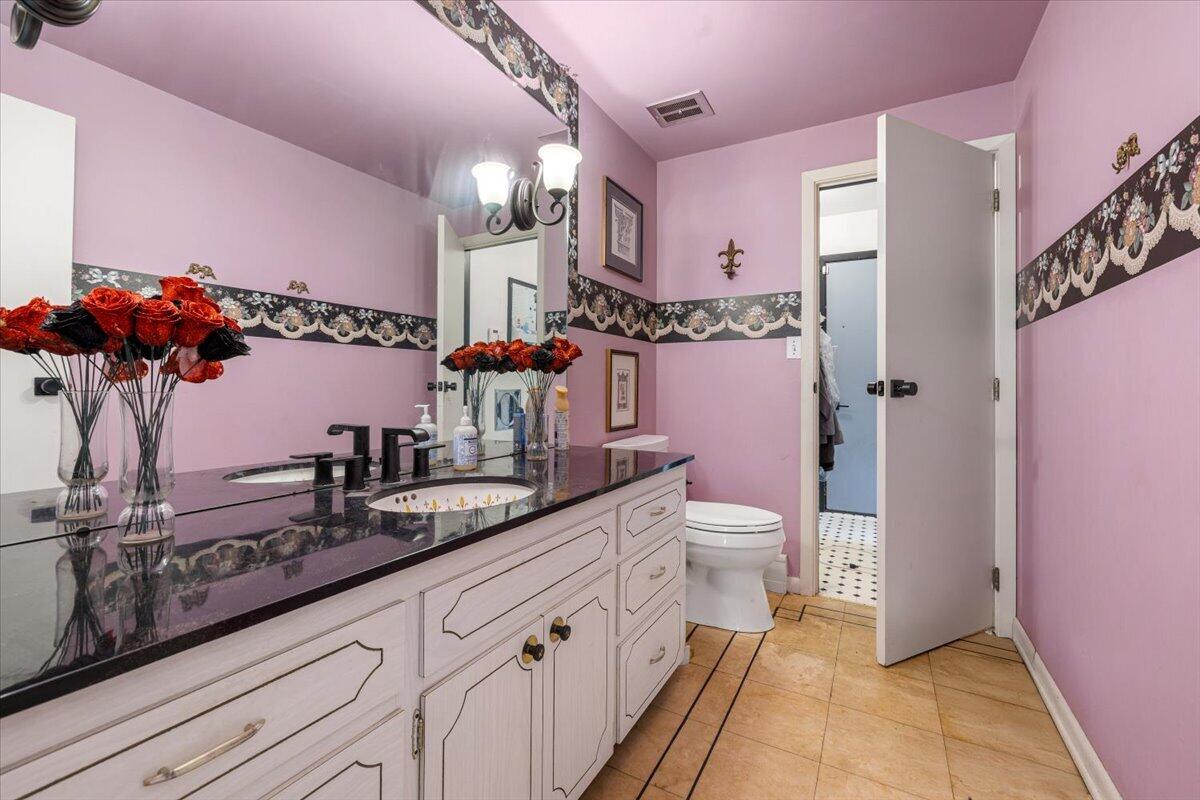 1341 Stratford, Piqua, Ohio 45356