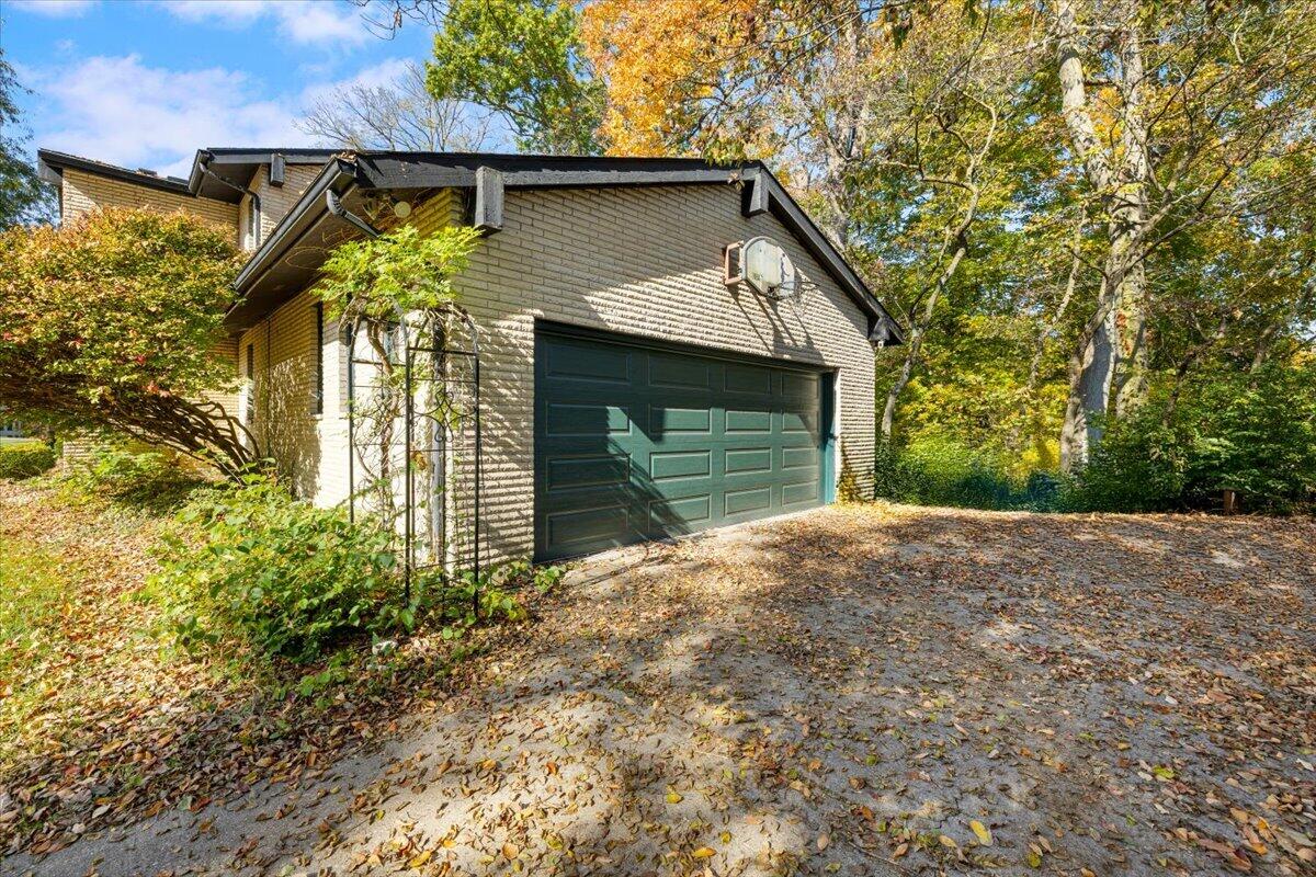 1341 Stratford, Piqua, Ohio 45356