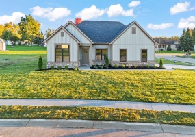 3301 Nadene, Piqua, Ohio 45356, 3 Bedroom Bedrooms, ,2 BathroomBathrooms,Residential,For Sale,Nadene,1049356