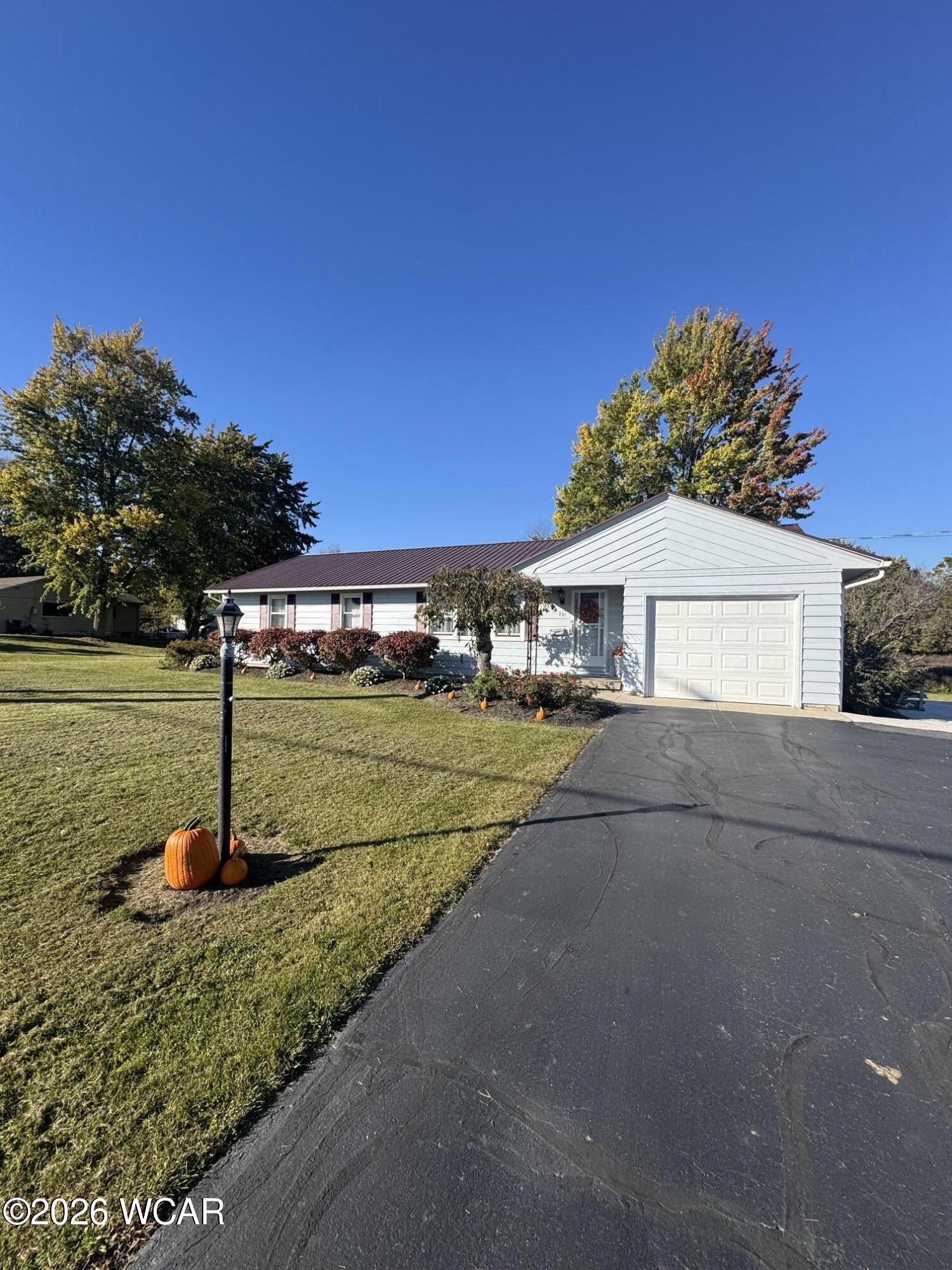 221 Geneva Street, Dunkirk, Ohio