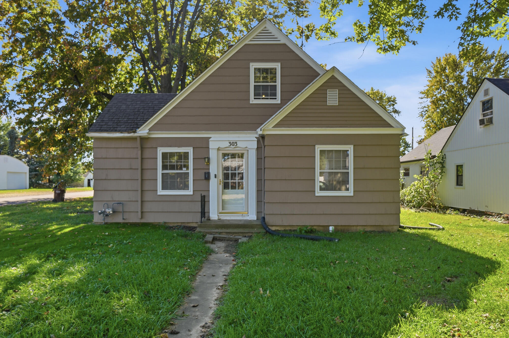 303 Doering, Sidney, Ohio 45365