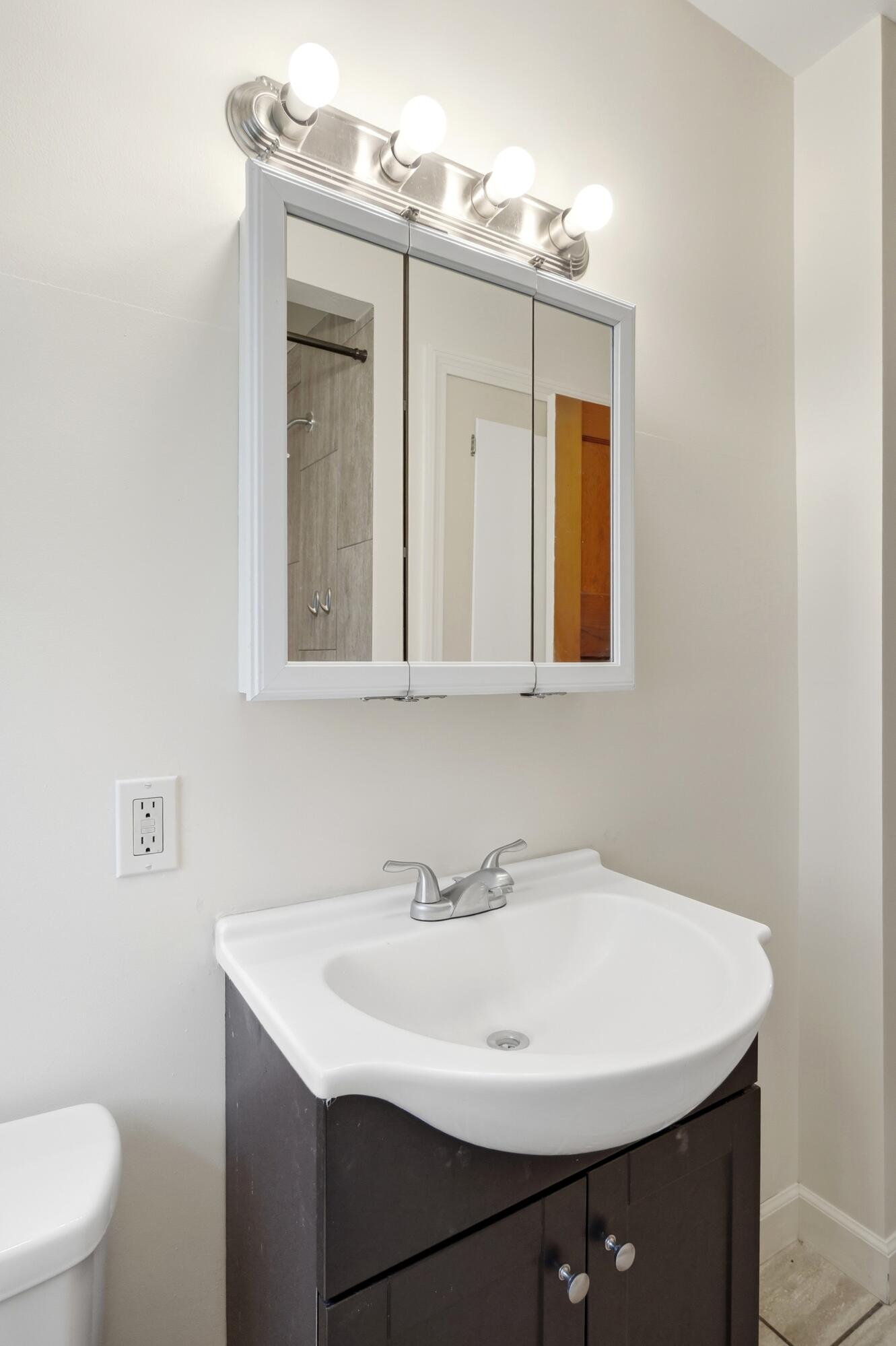 303 Doering, Sidney, Ohio 45365