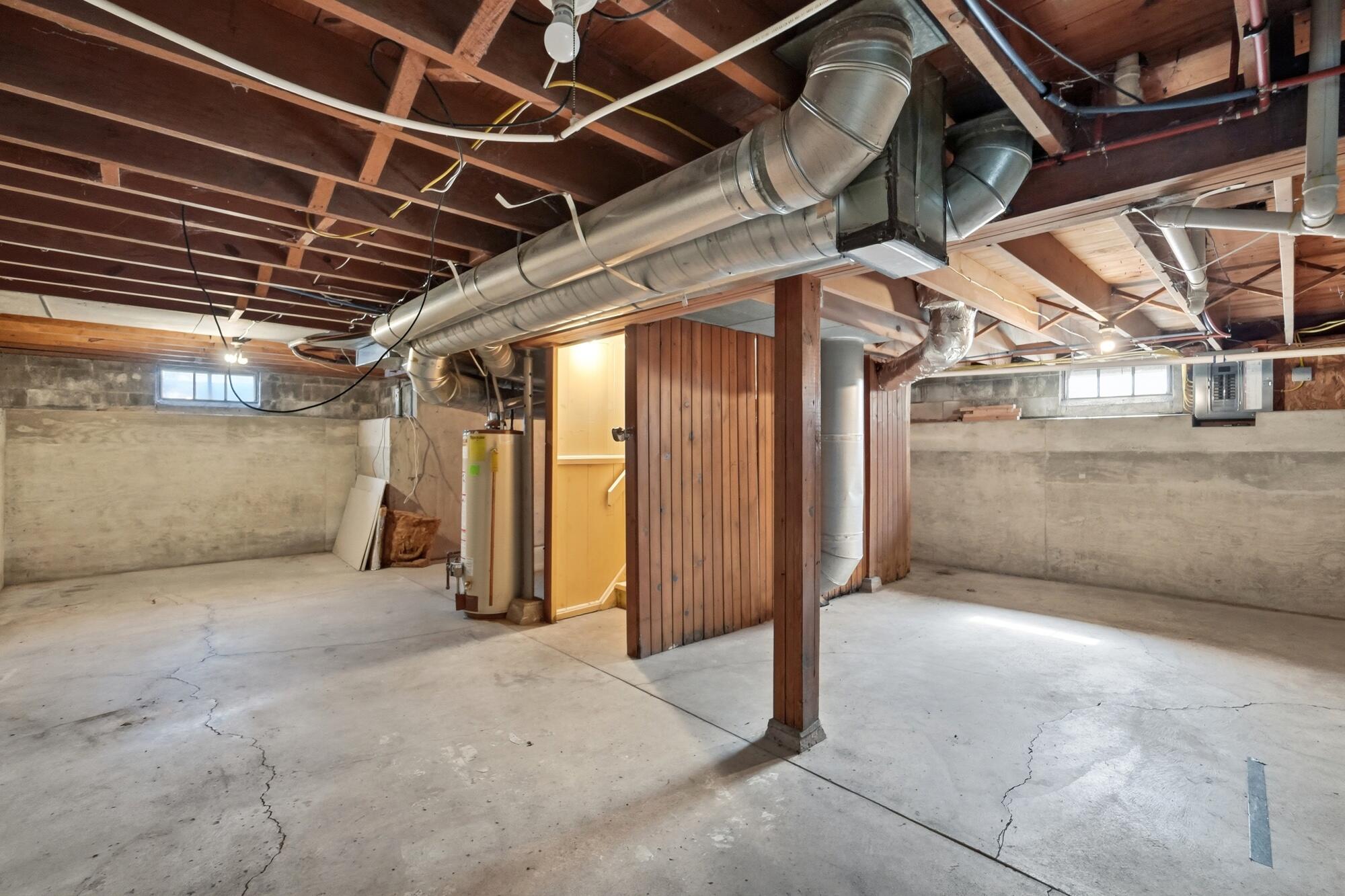 303 Doering, Sidney, Ohio 45365
