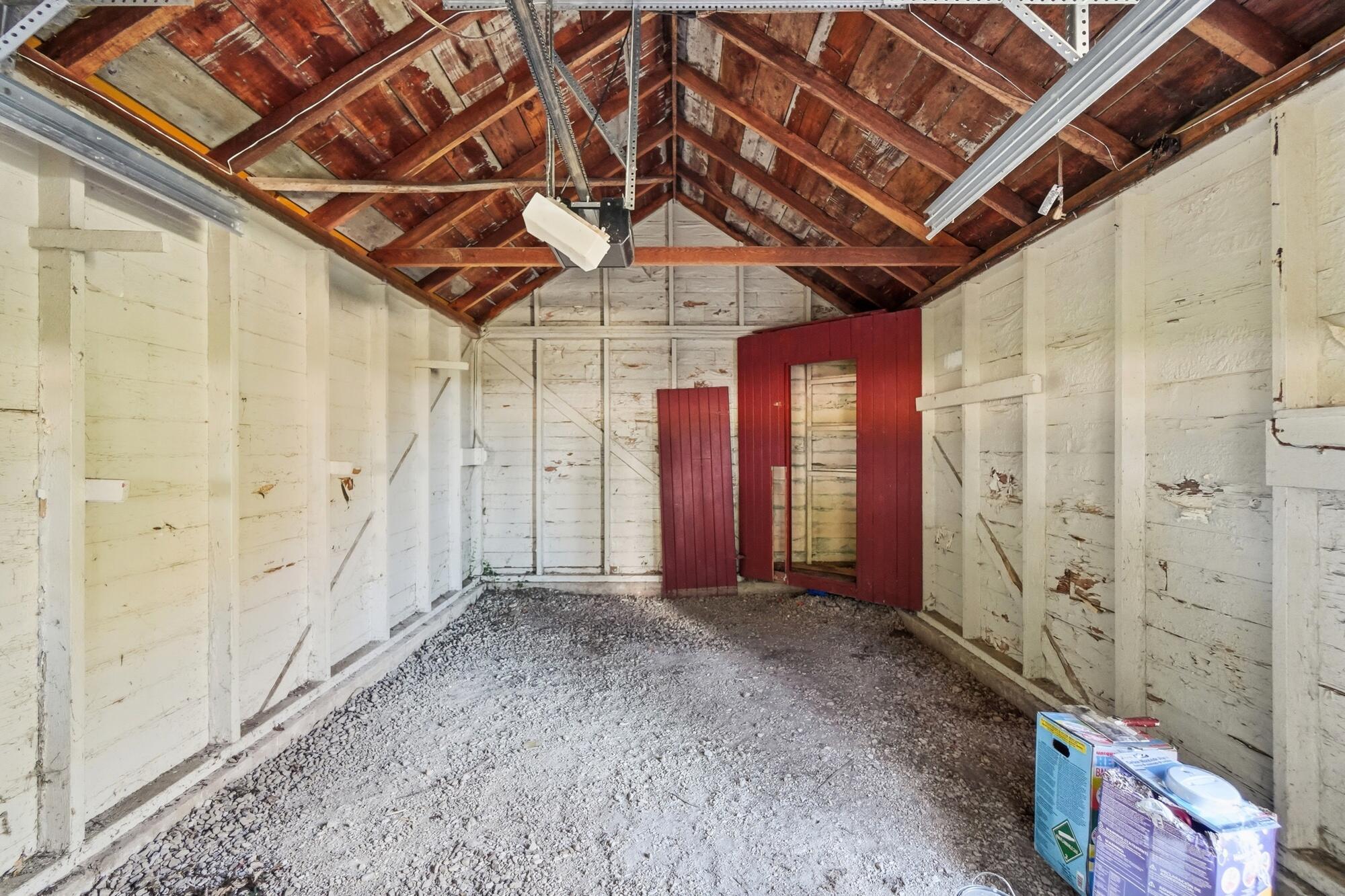 303 Doering, Sidney, Ohio 45365