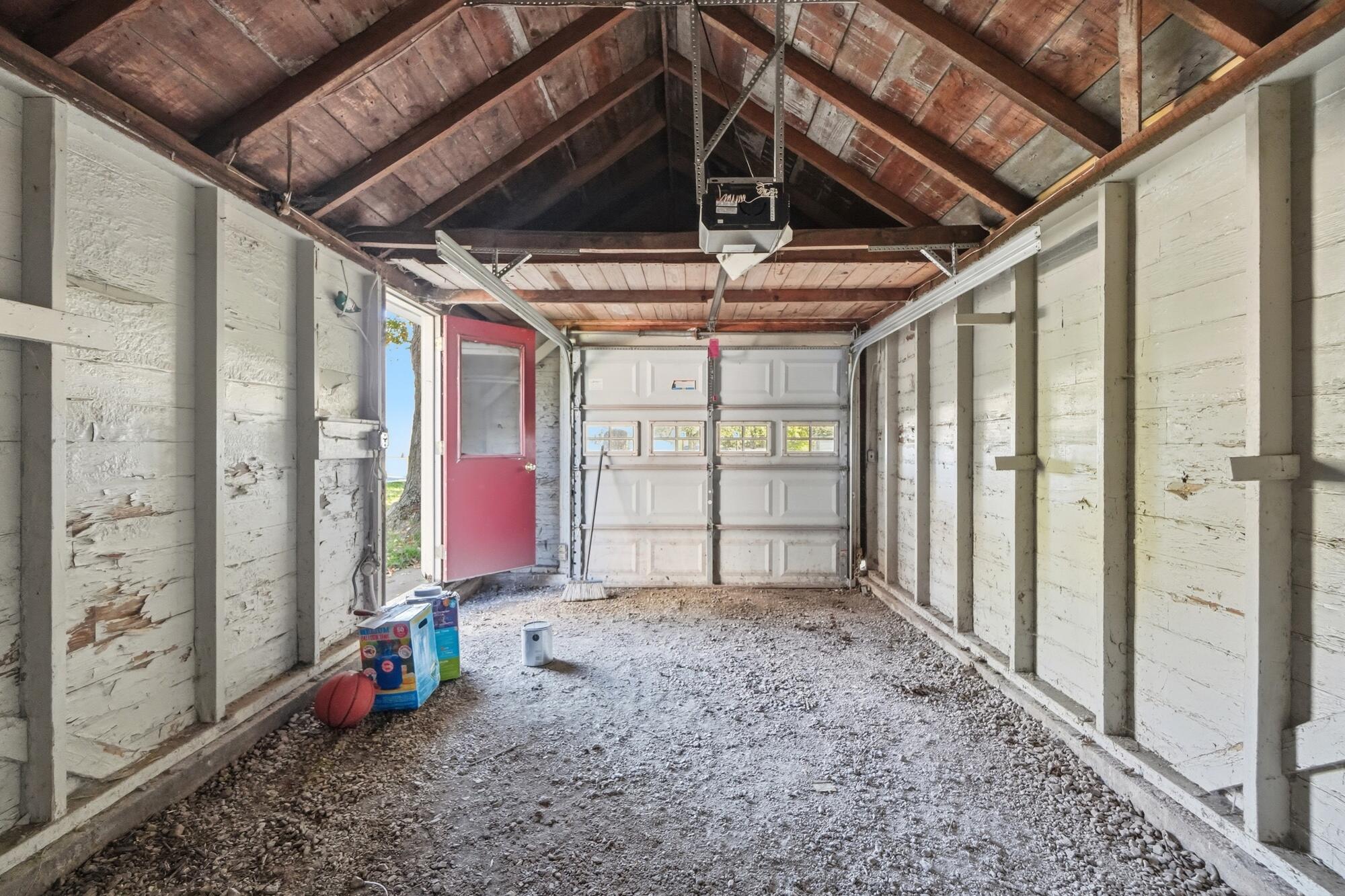 303 Doering, Sidney, Ohio 45365