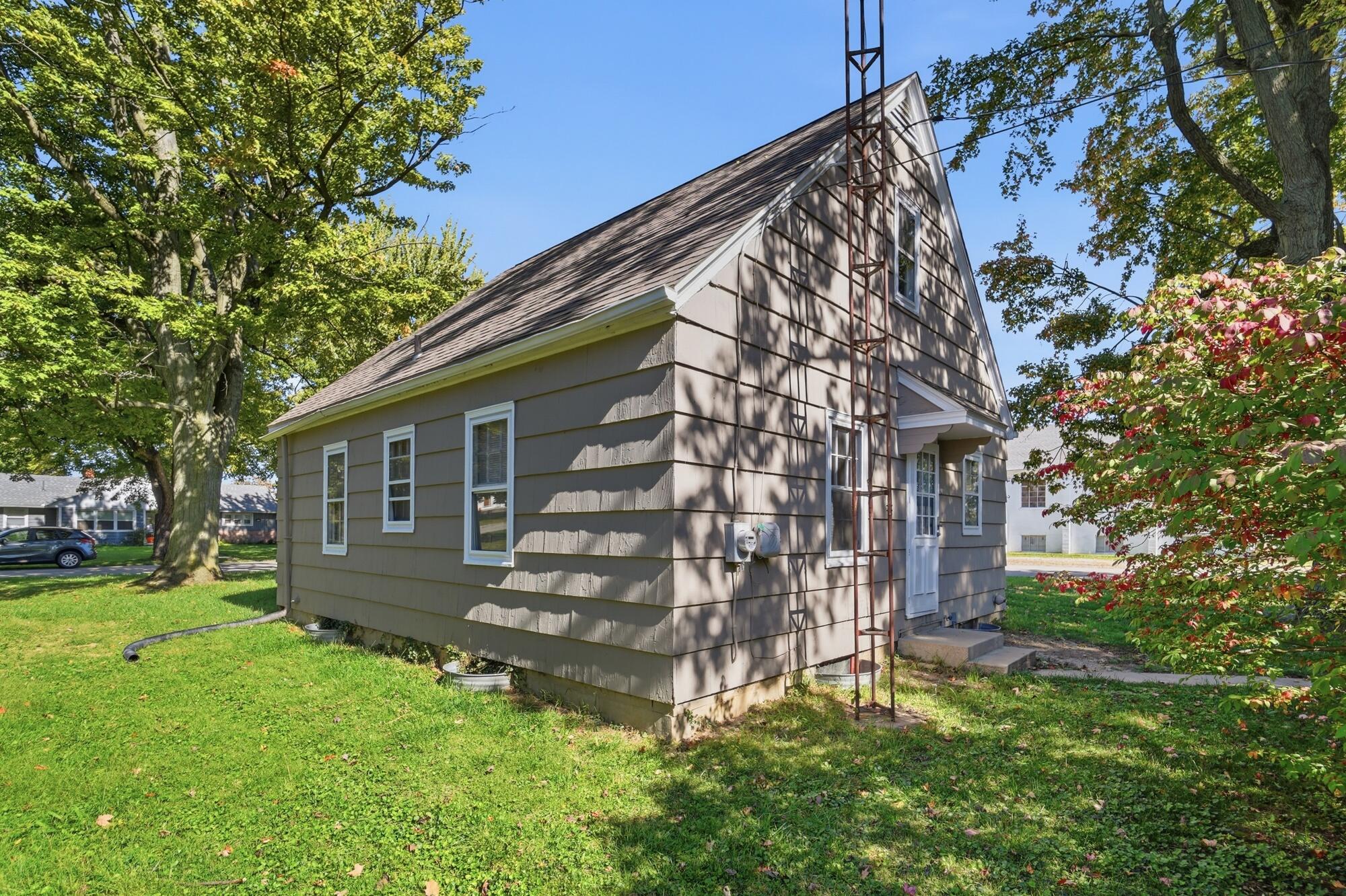 303 Doering, Sidney, Ohio 45365