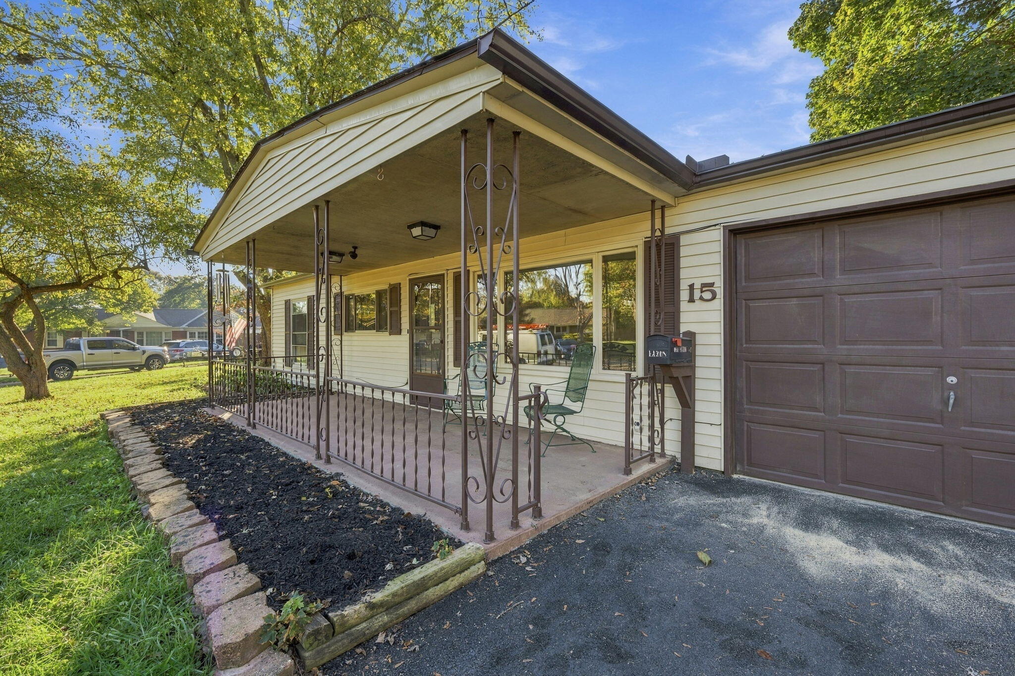 15 Meadowbrook, West Milton, Ohio 45383