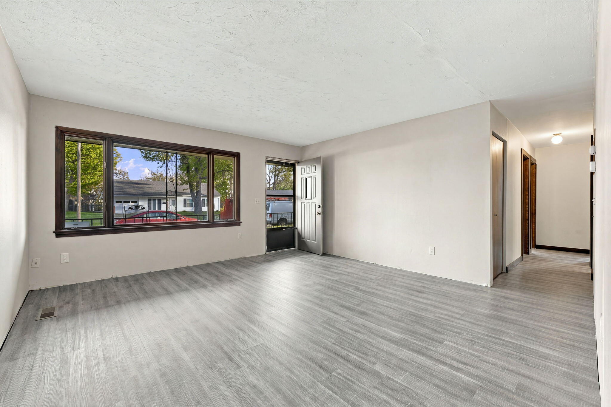 15 Meadowbrook, West Milton, Ohio 45383