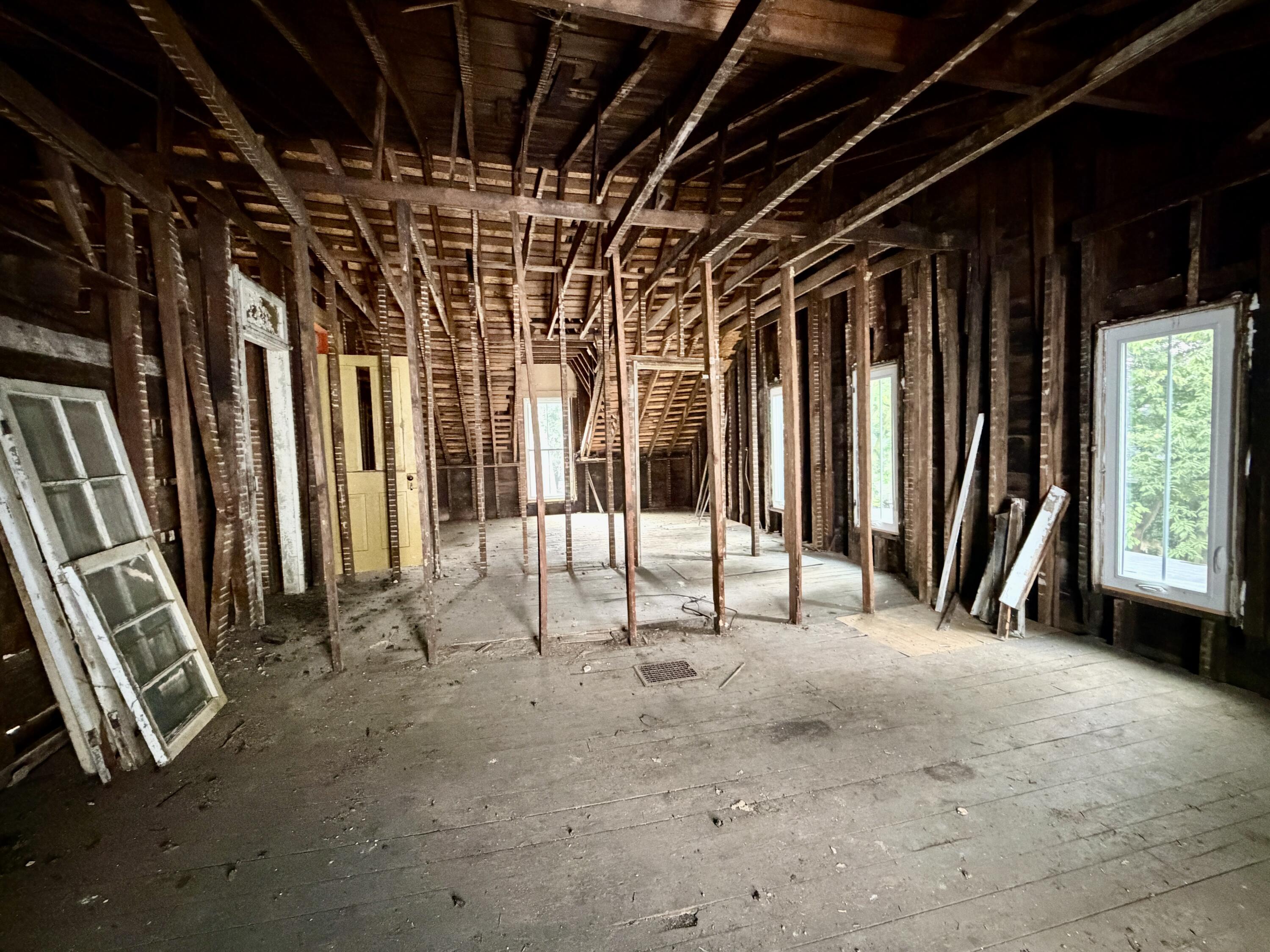 207 Market, Urbana, Ohio 43078