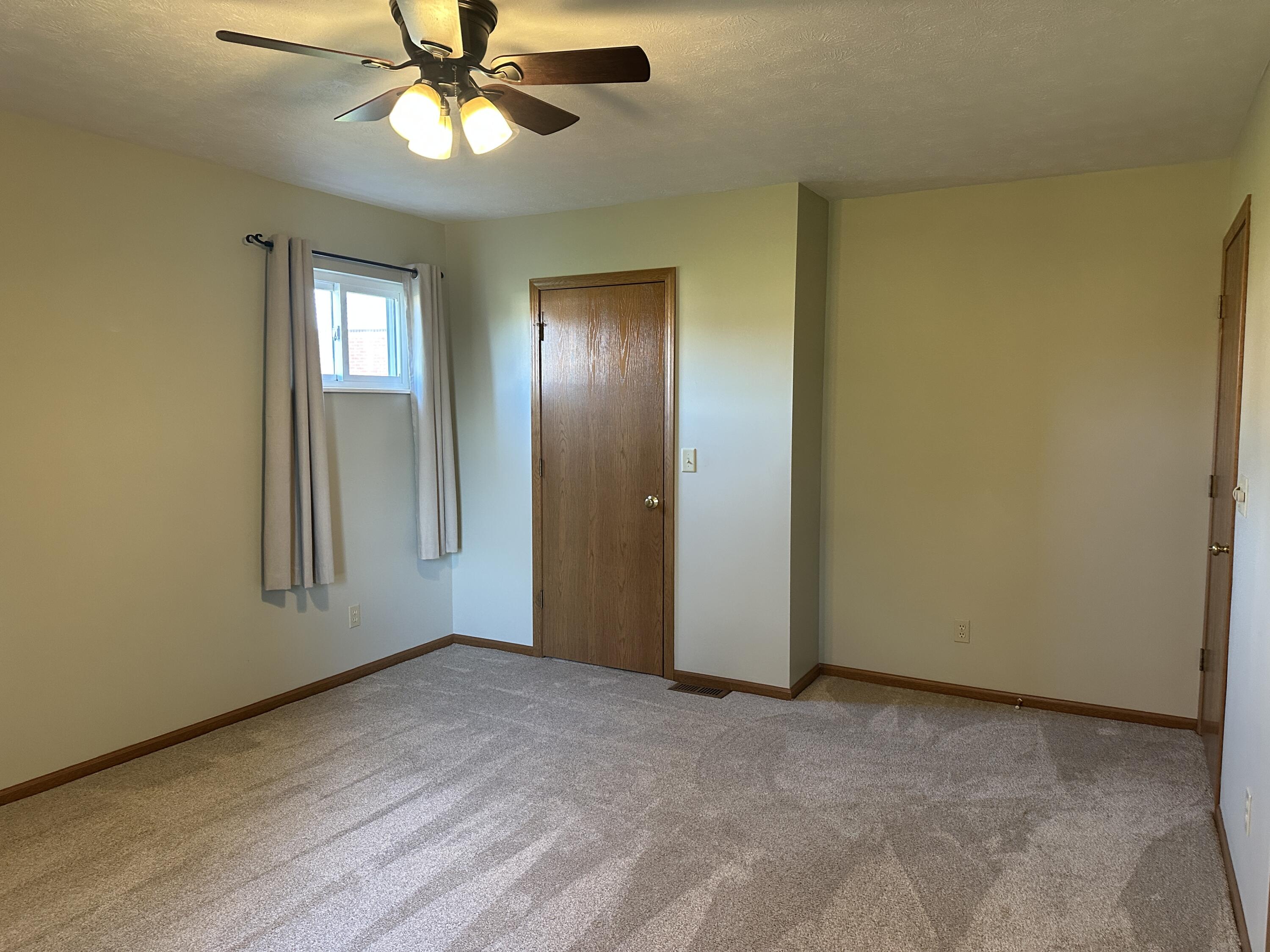 3215 Snow Owl, Springfield, Ohio 45503