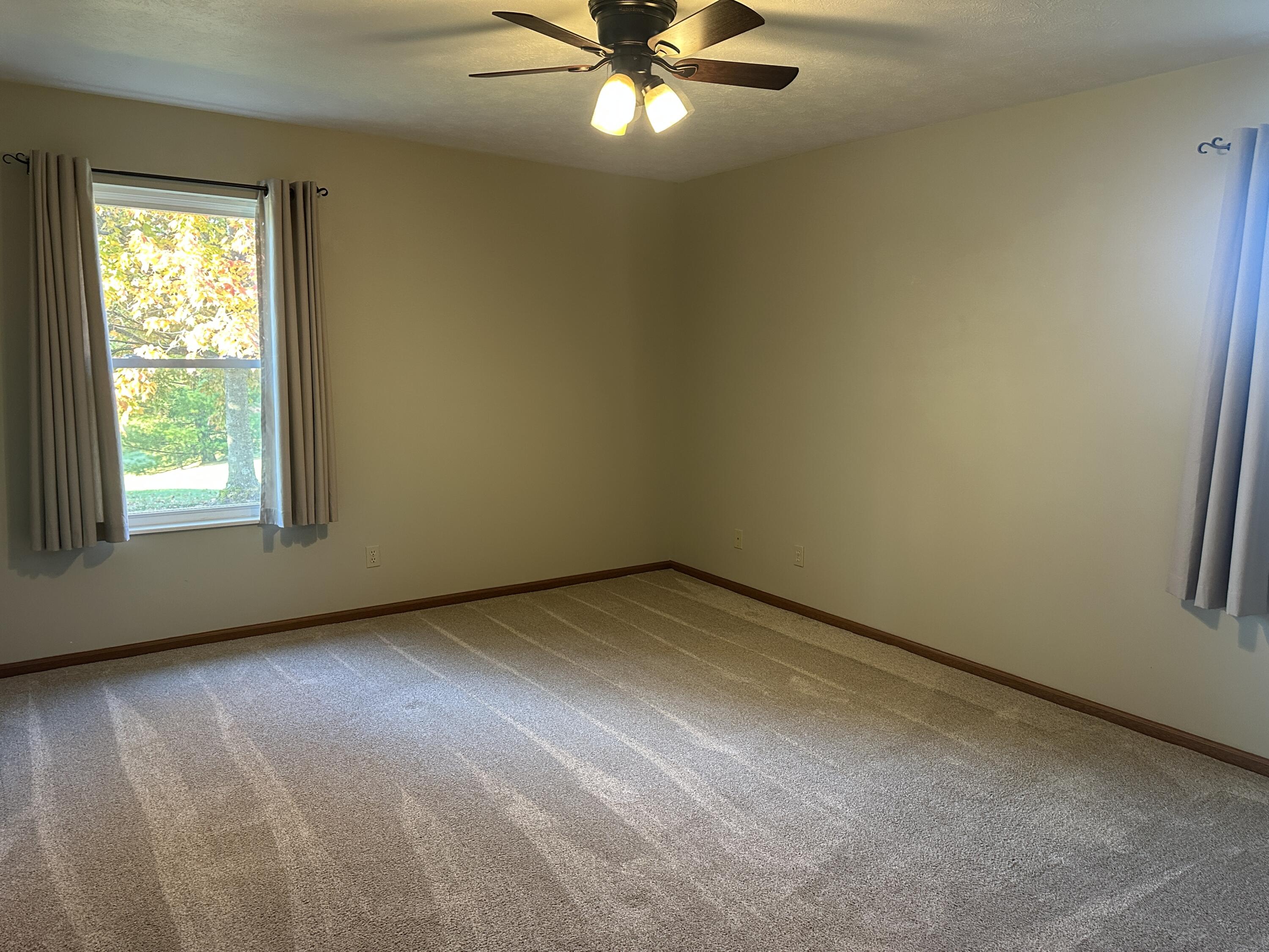 3215 Snow Owl, Springfield, Ohio 45503