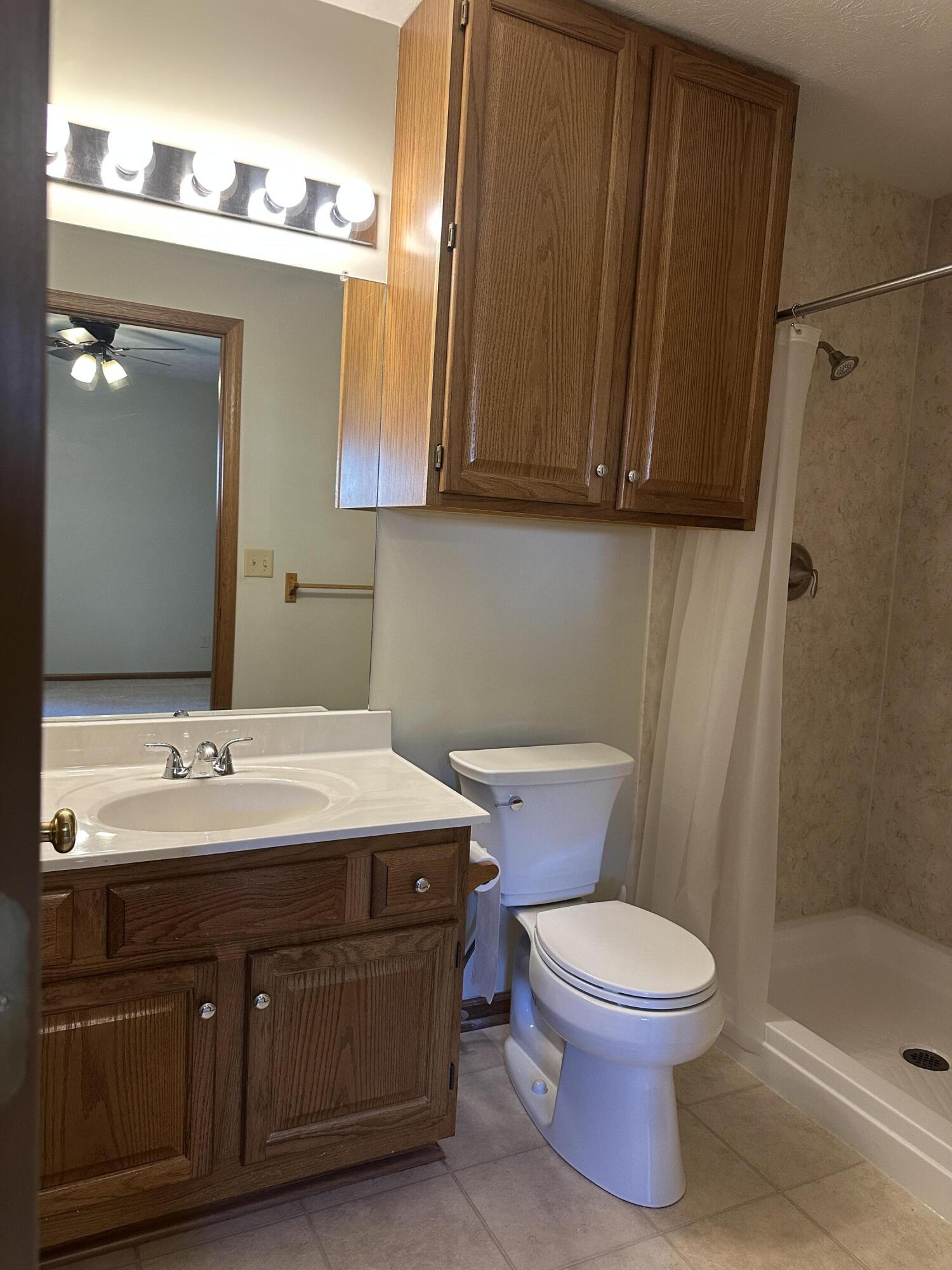 3215 Snow Owl, Springfield, Ohio 45503