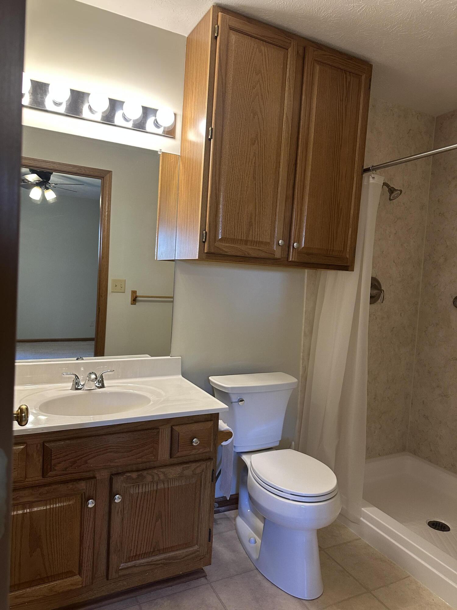 3215 Snow Owl, Springfield, Ohio 45503