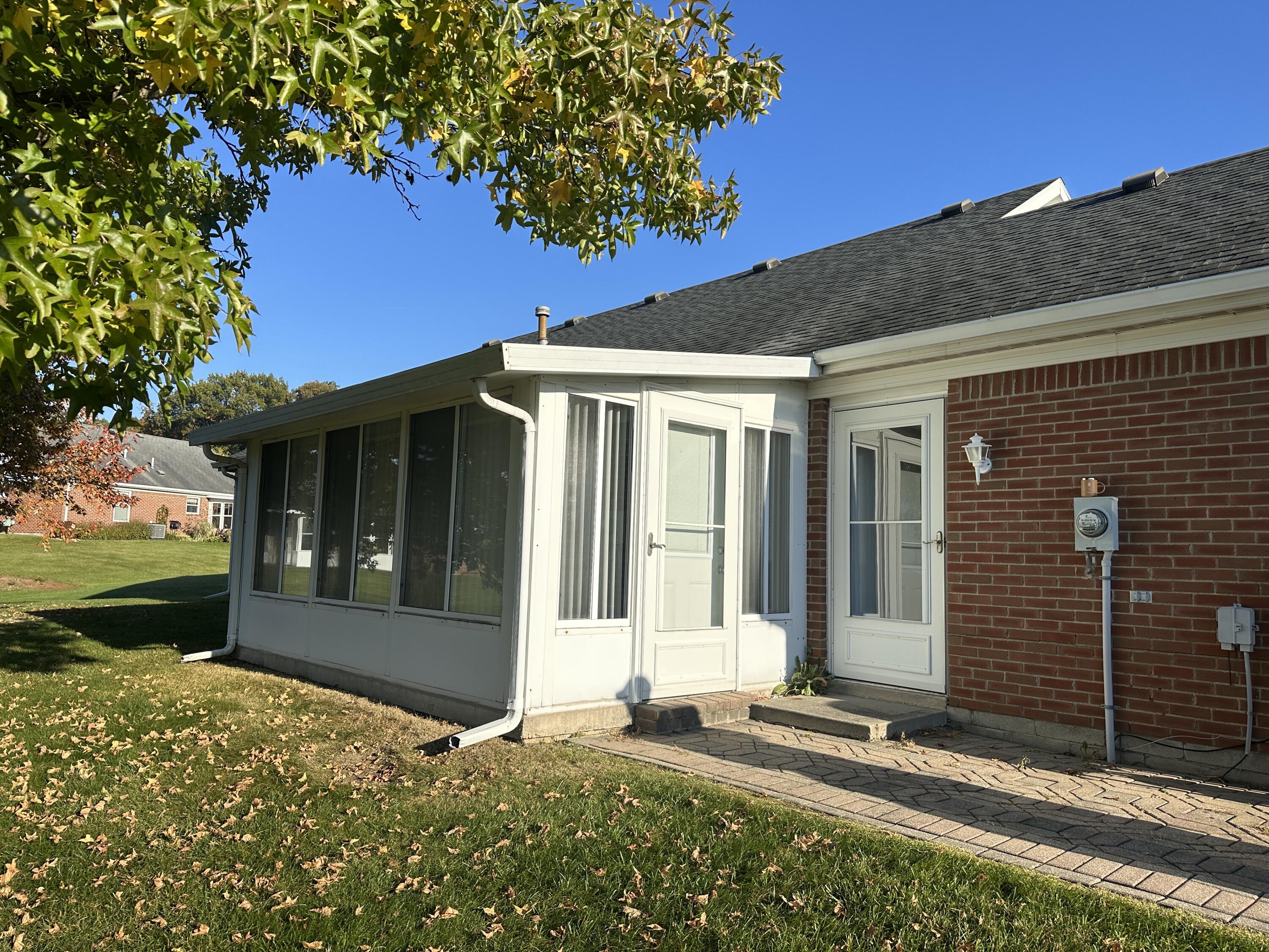 3215 Snow Owl, Springfield, Ohio 45503