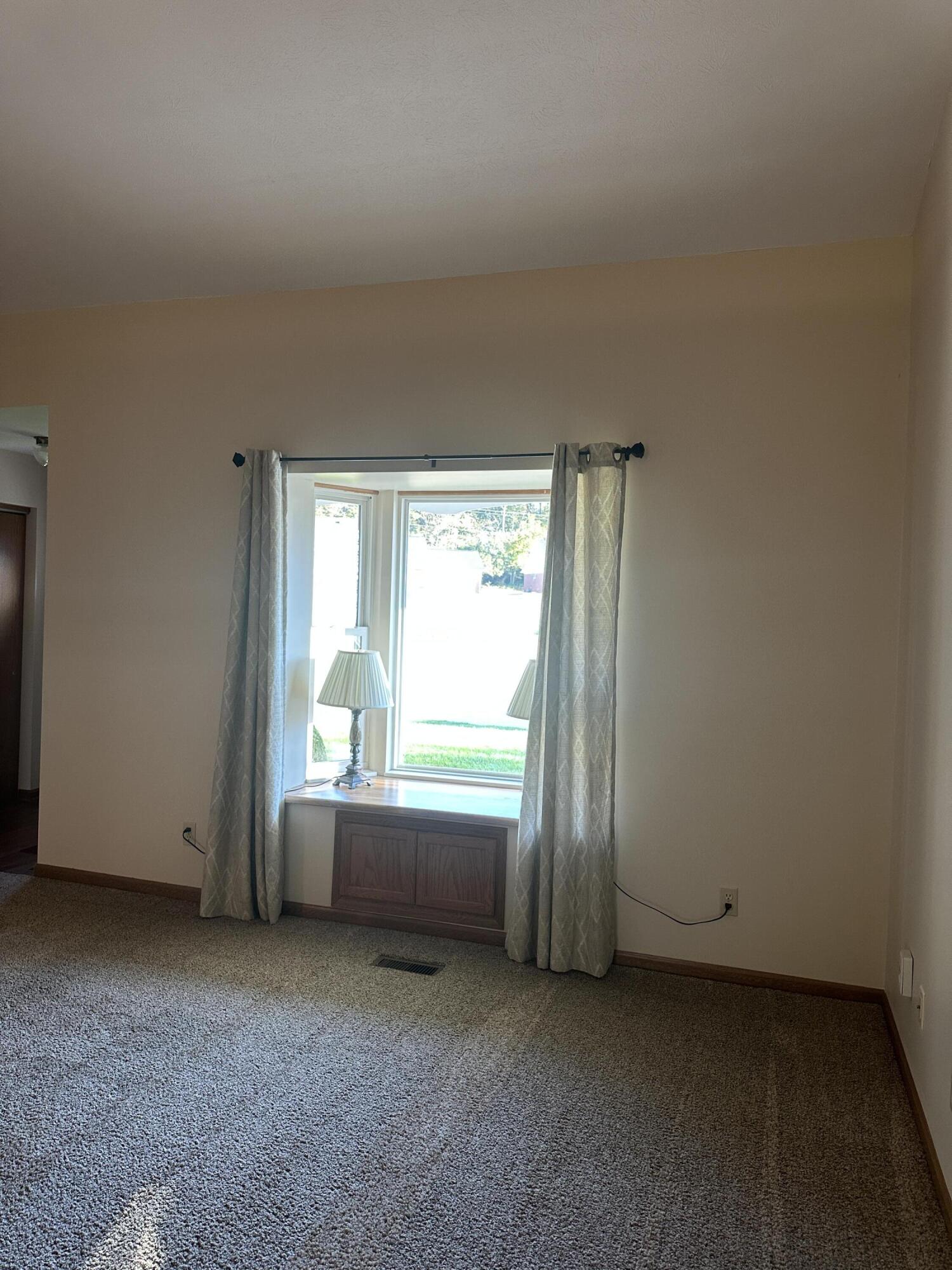 3215 Snow Owl, Springfield, Ohio 45503