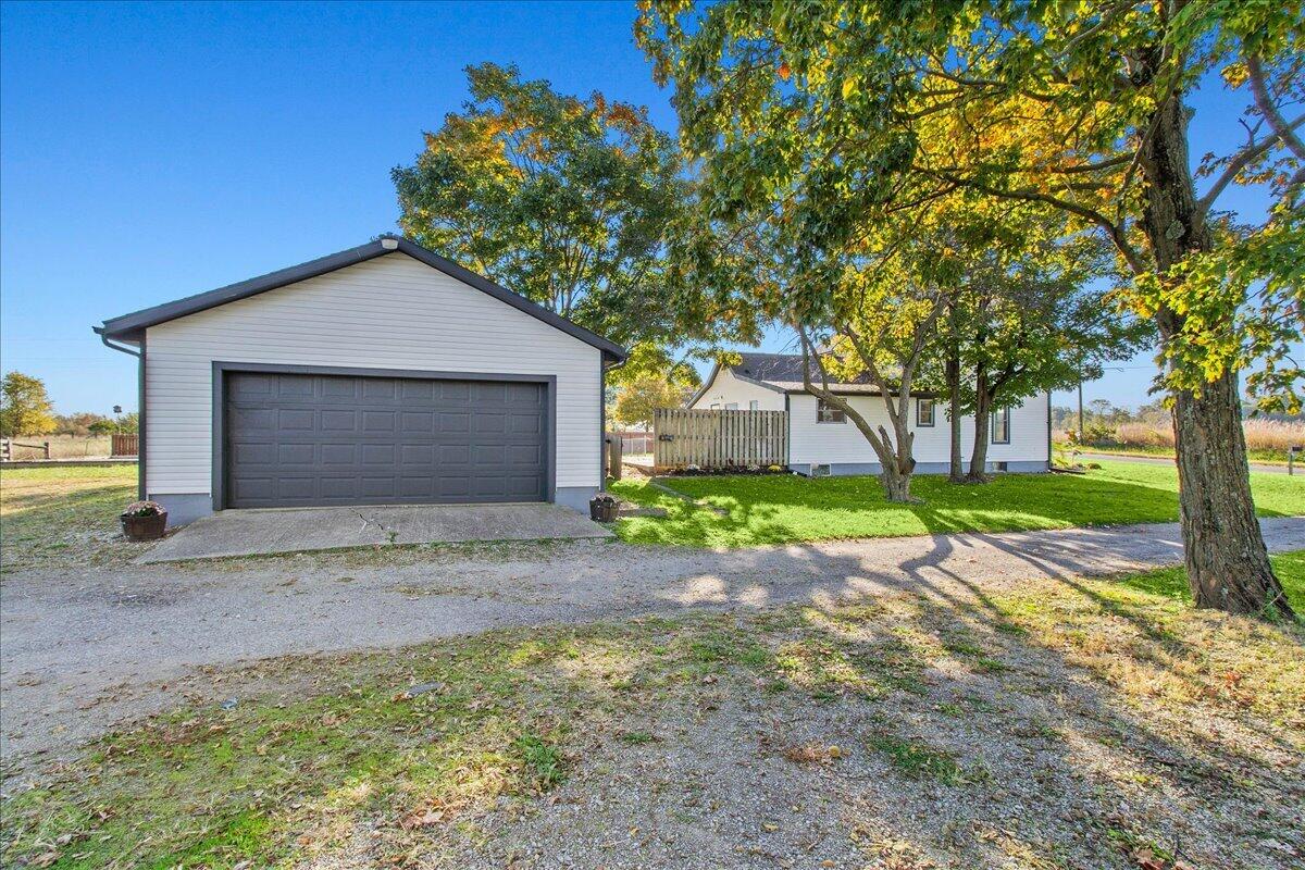 7588 Stringtown, Mechanicsburg, Ohio 43044