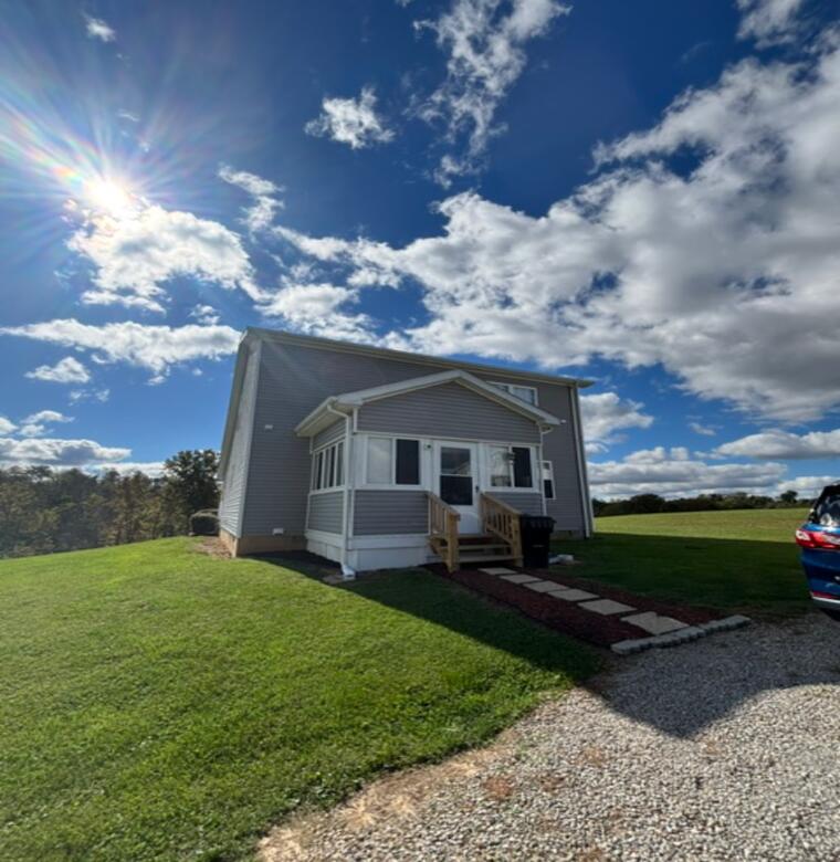 344 Clayton, Manchester, Ohio 45144