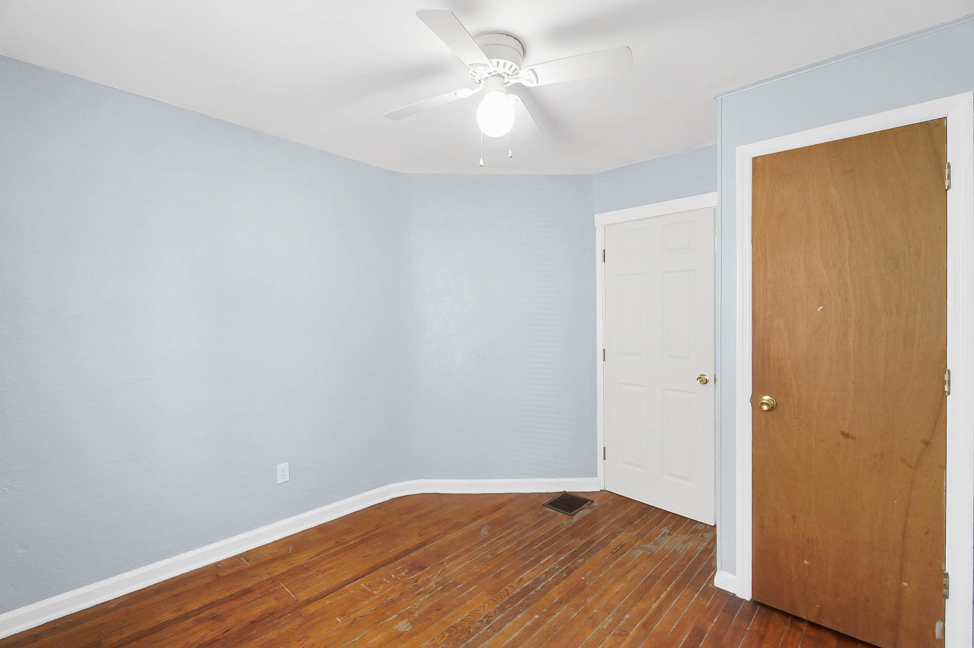 865 Clarkson, Dayton, Ohio 45402