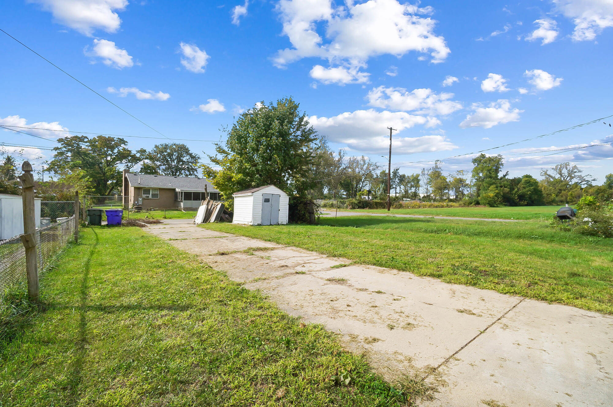 865 Clarkson, Dayton, Ohio 45402
