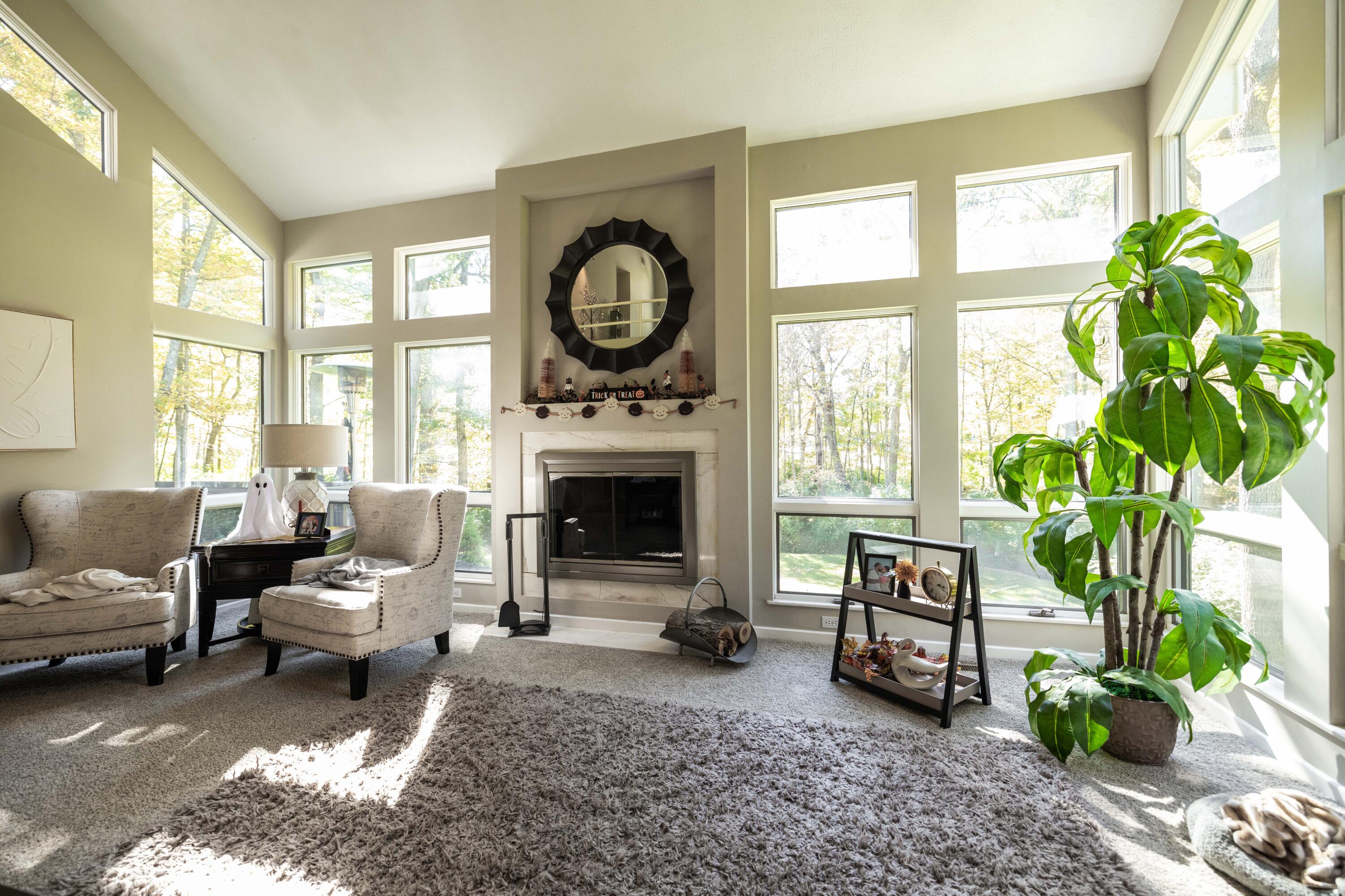 101 Roscommon, Springfield, Ohio 45503