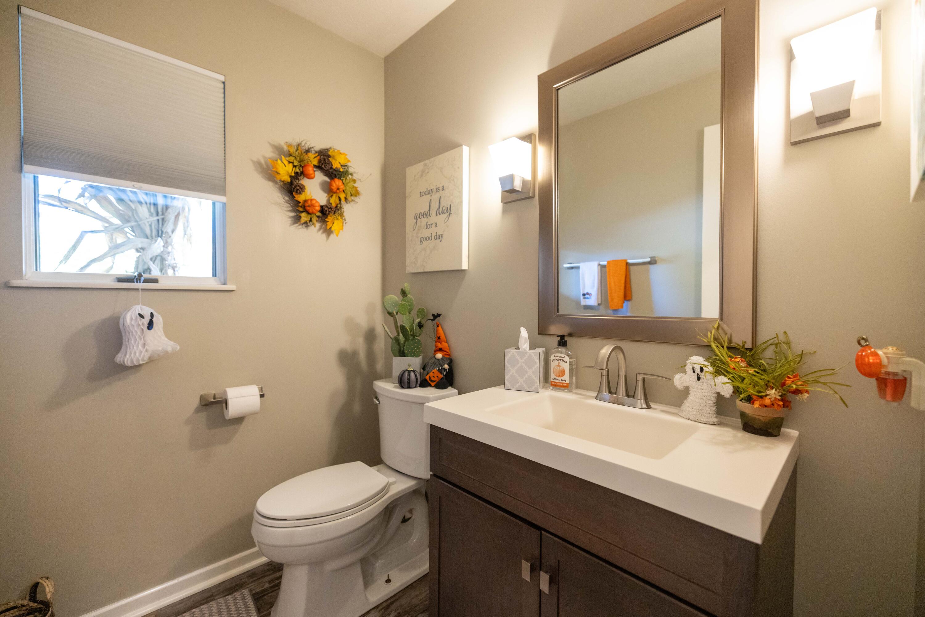 101 Roscommon, Springfield, Ohio 45503